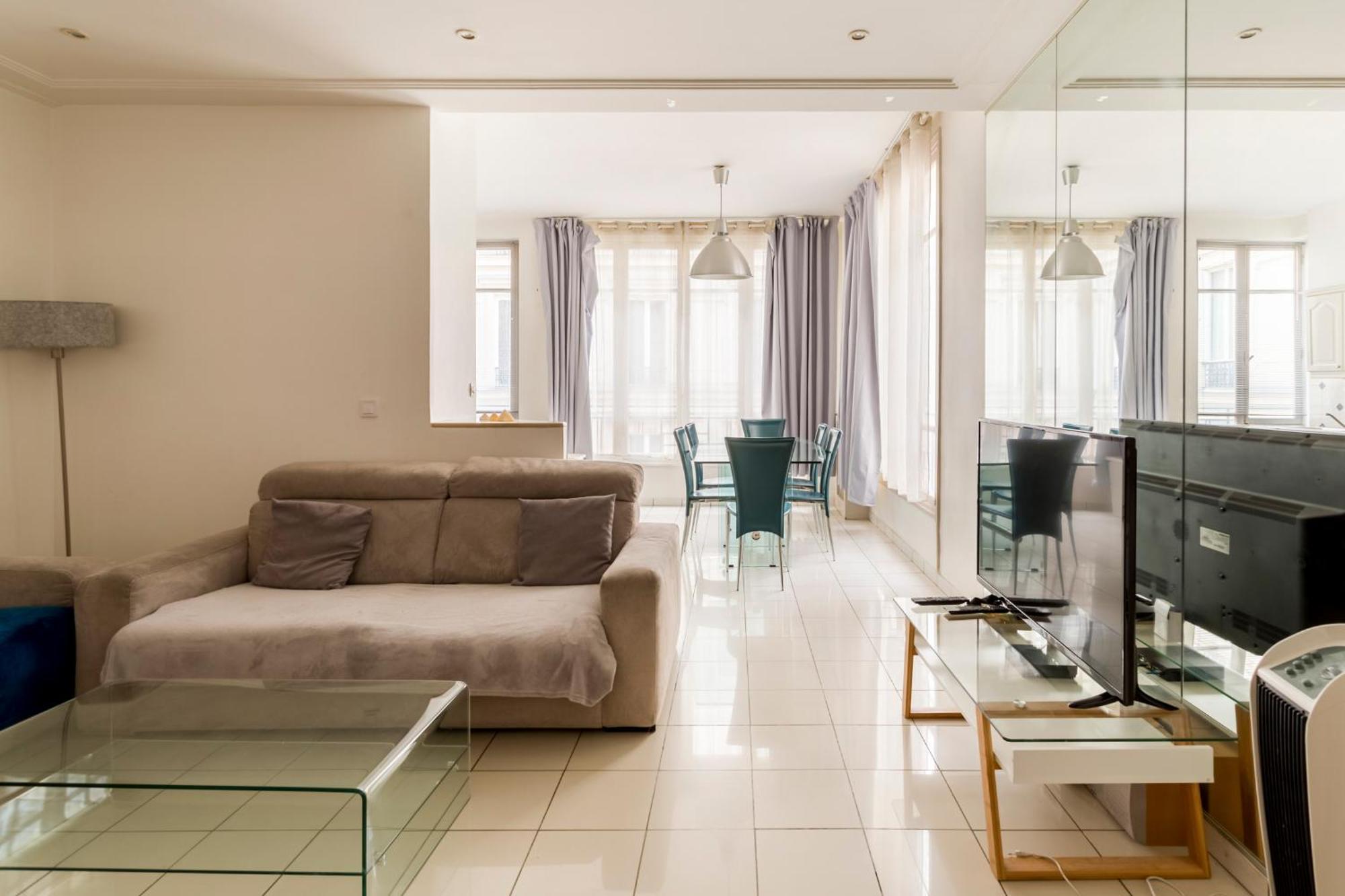 Champs-elysees Lincoln - 2bdr * Paris