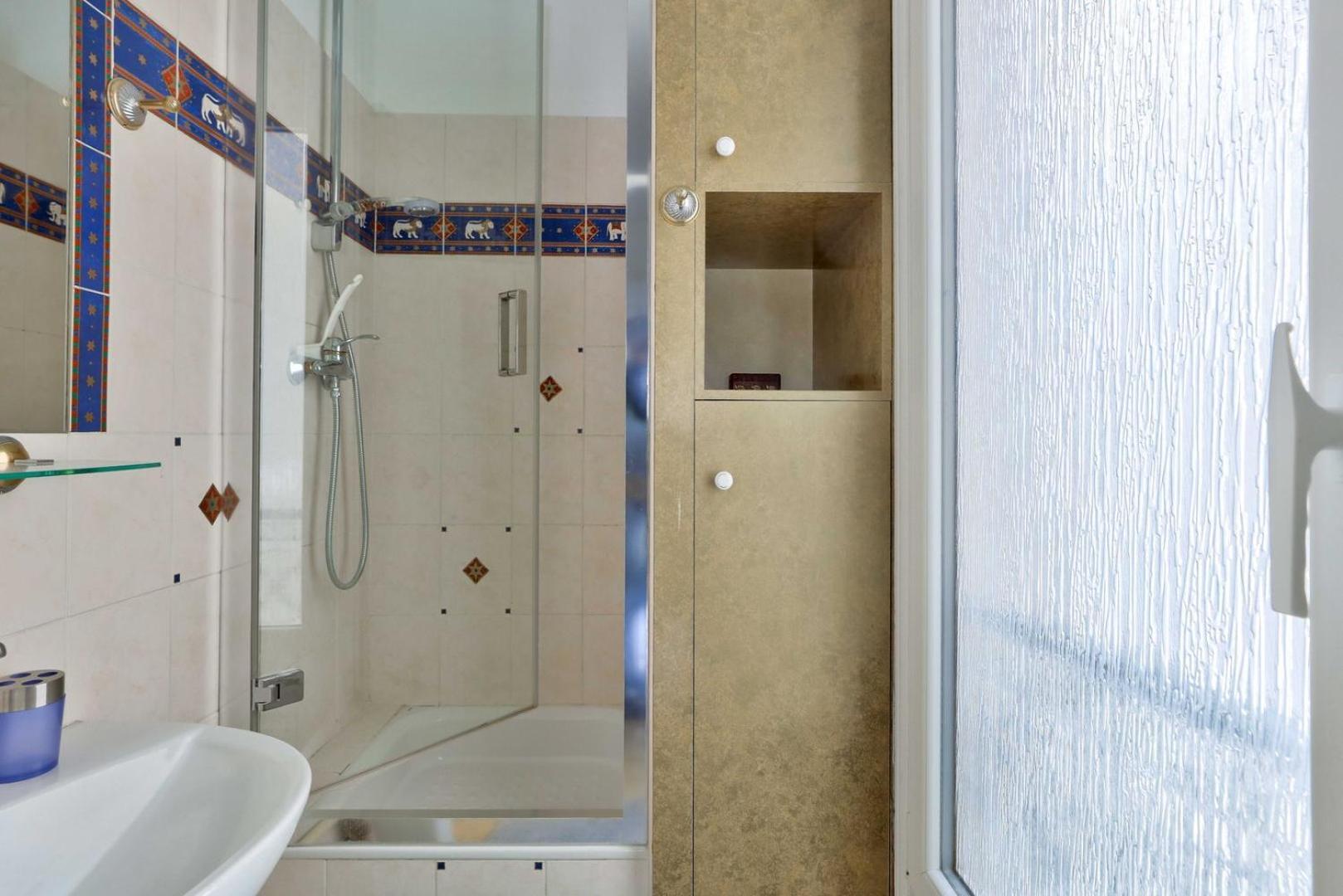 Guestready - Serene Near La Appartement Paris