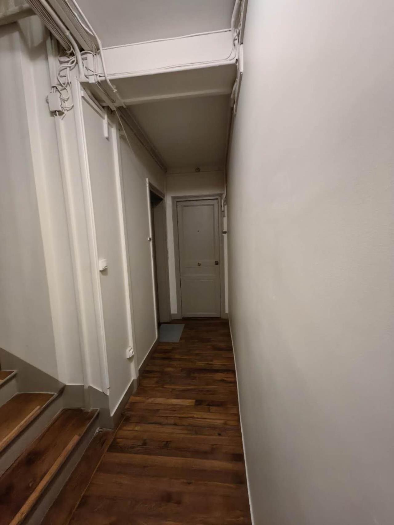 Cozy Little In Apartamento Paris