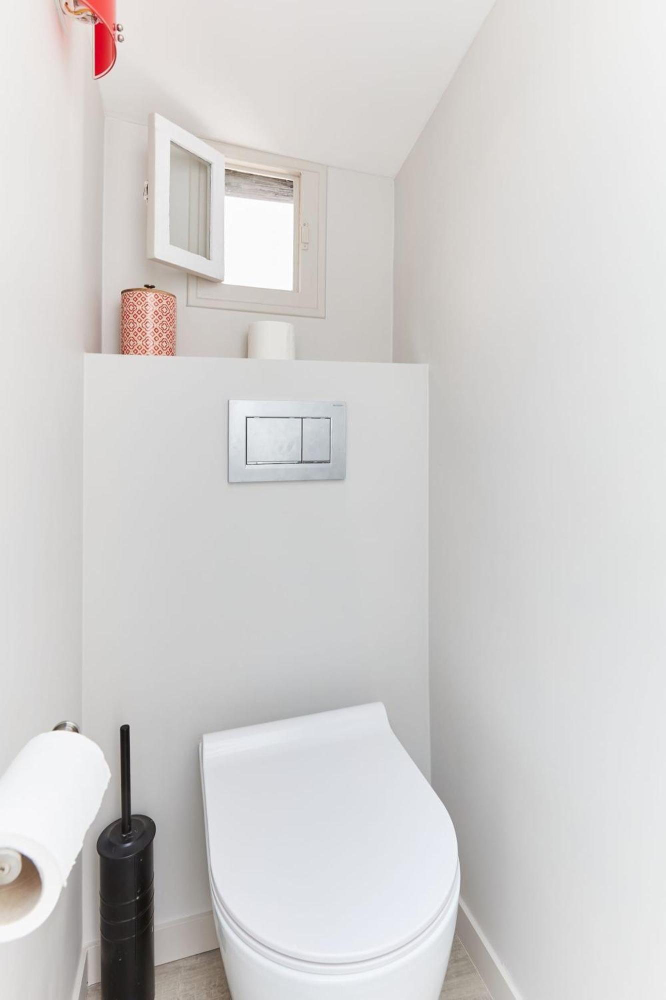 Jardin And Balcony 1br Appartement Paris