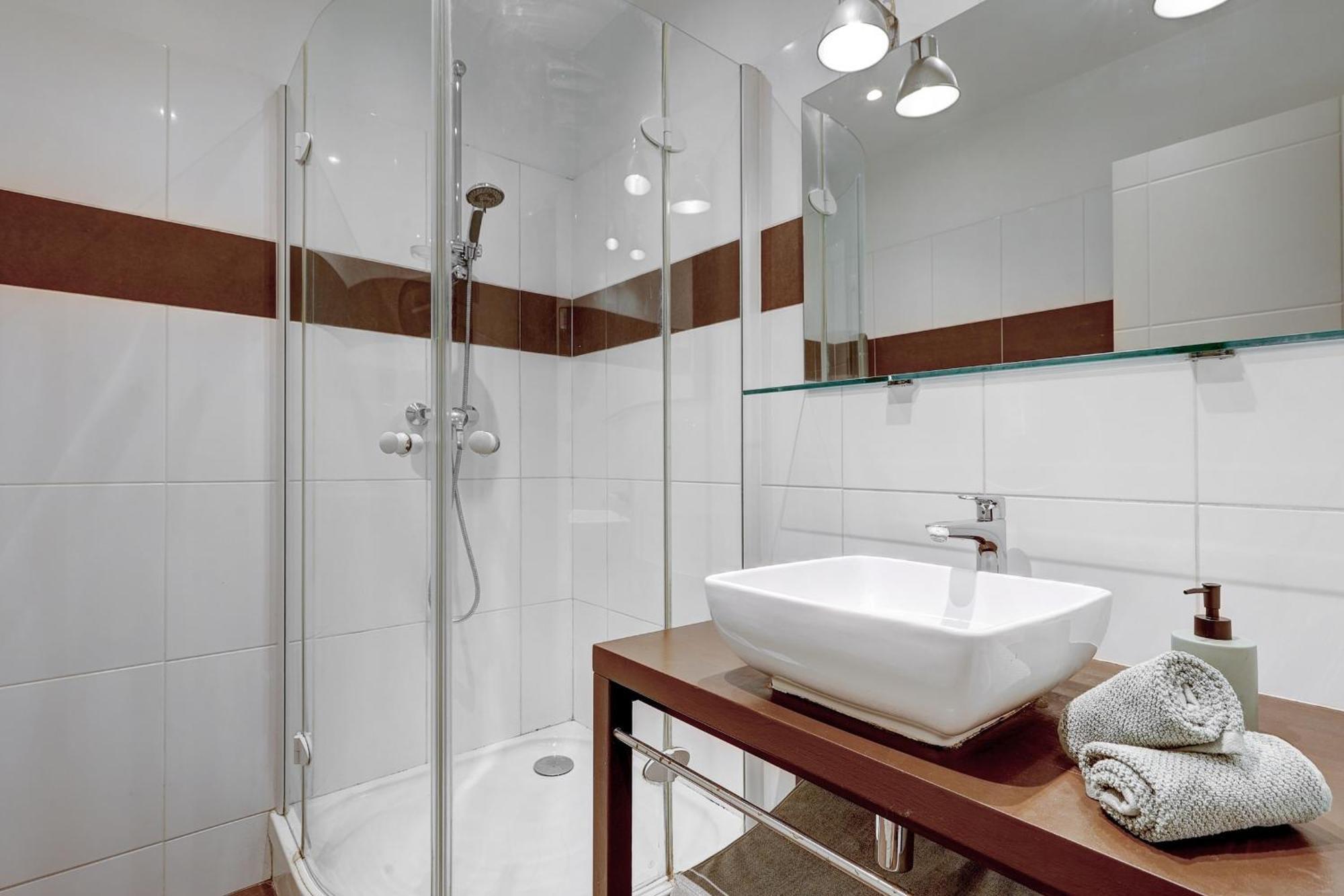 Montparnasse & Jardin Du Luxembourg - 2br - Cityapartmentstay Paris
