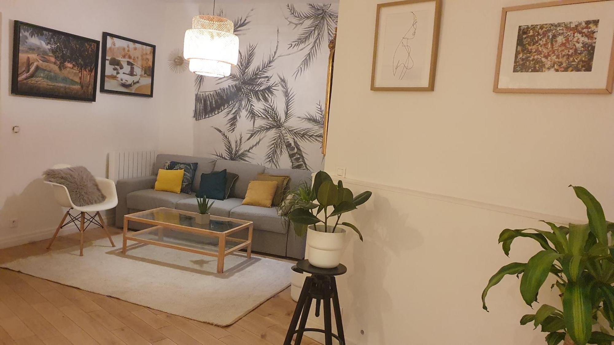 Appartement Center Paris, Amusing2bed Room,68sqm-5 Mins Eiffel Tour And Louvre Meusm ,gare Montparnasse ,front Metro *