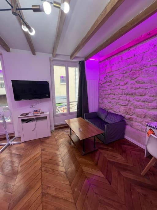 Apartment De Charme Centre 10 Min De Republique Paris
