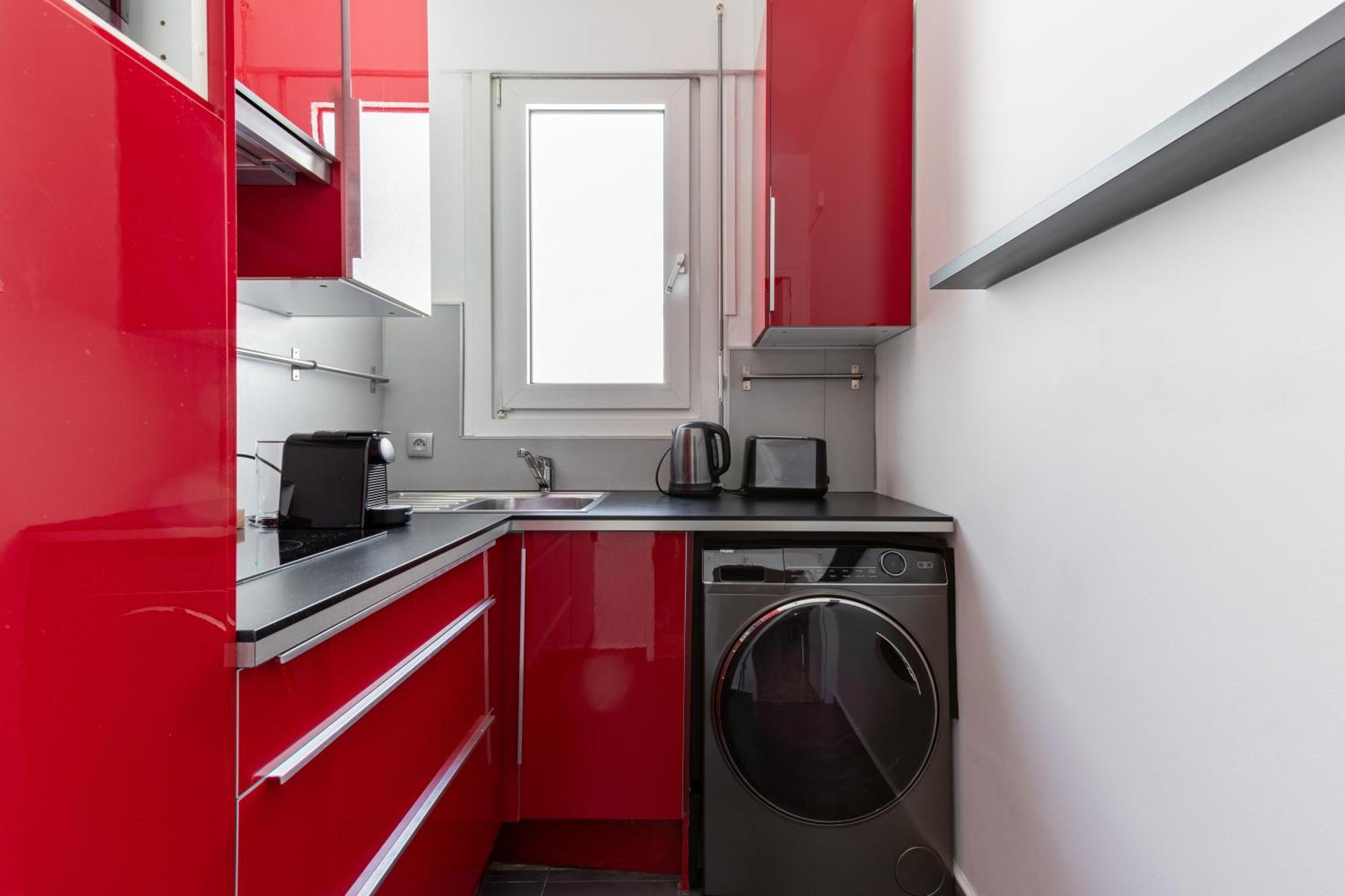 De Charme Sur L'avenue Montaigne Apartment *