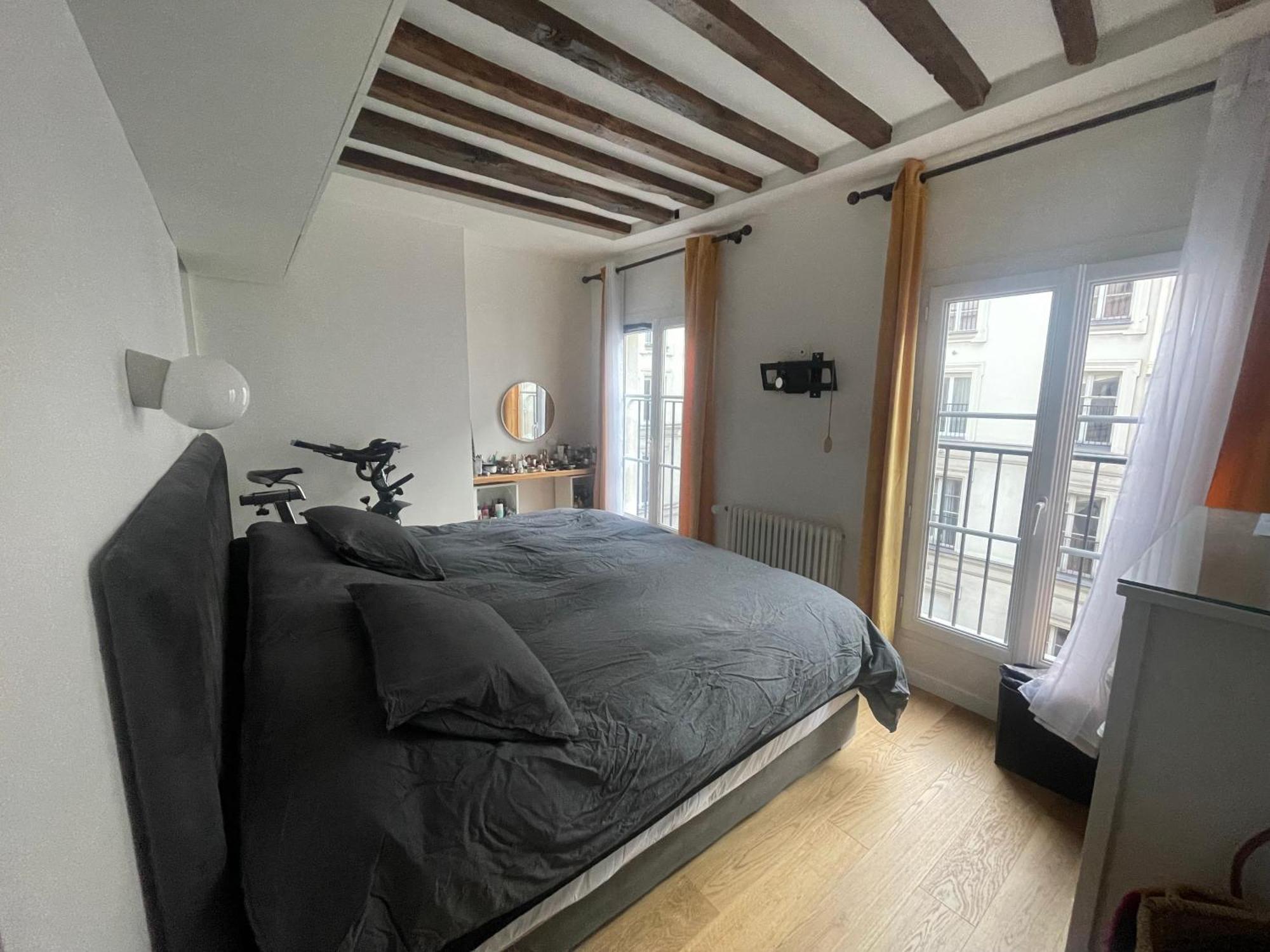 Apparemment Familiale Centre 3ch 3sdb Paris