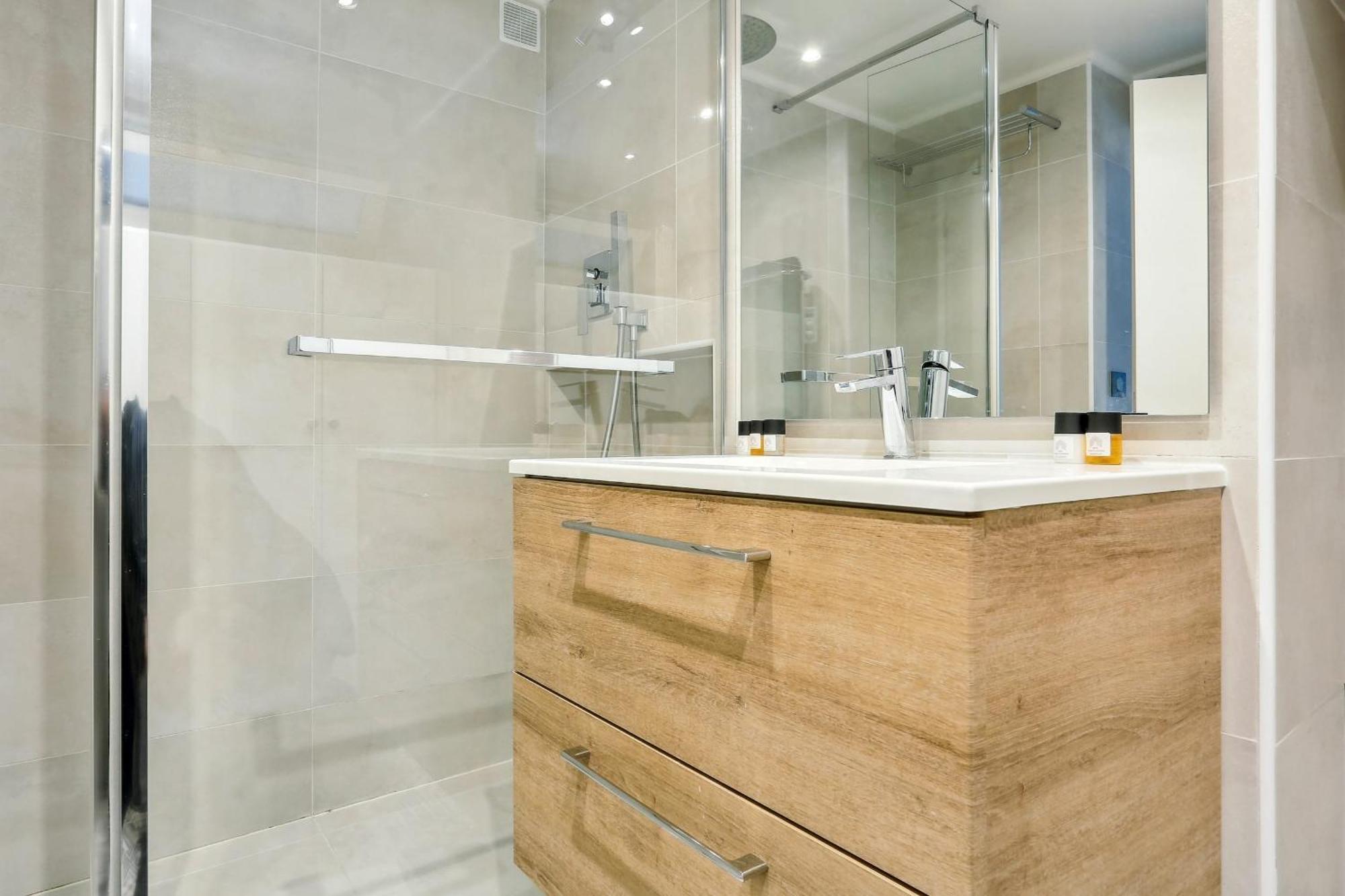 Les Halles & Le Marais - 2br - Cityapartmentstay Appartement