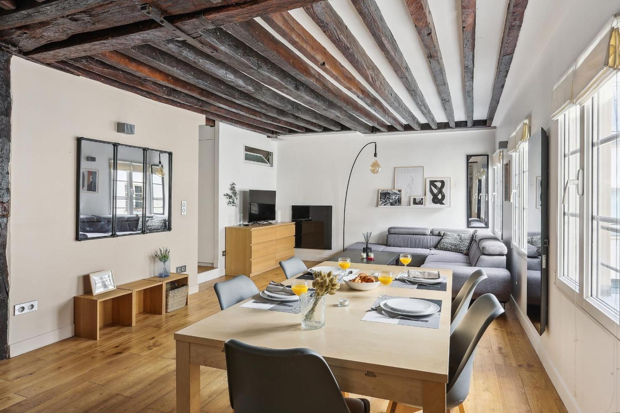 Les Halles & Le Marais - 2br - Cityapartmentstay Appartement Paris
