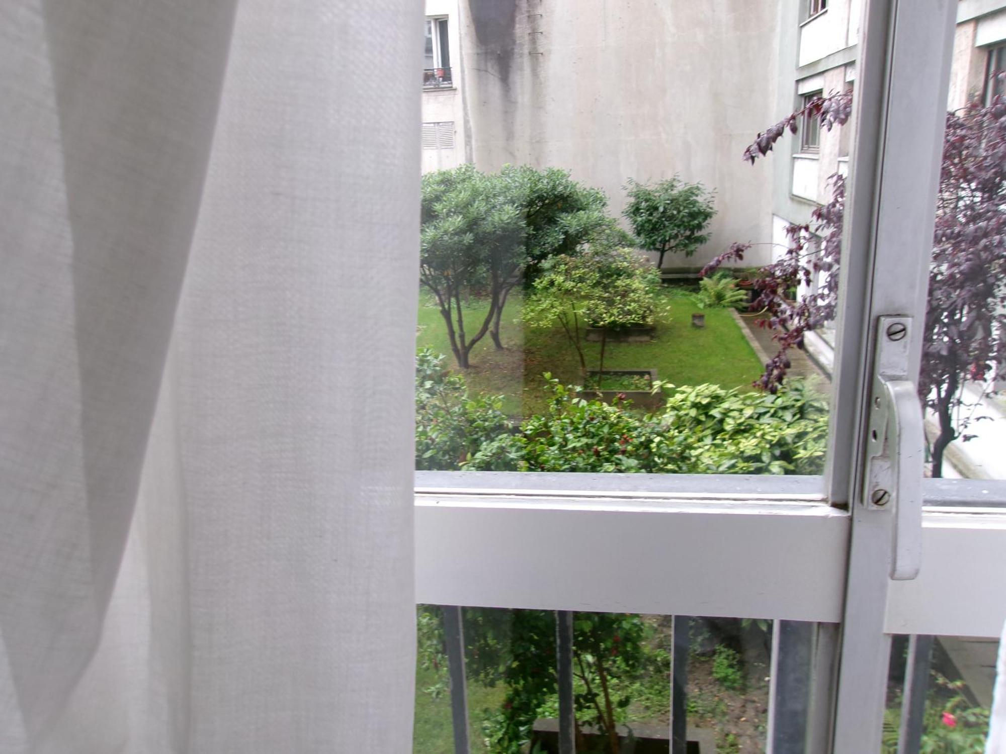 Vaste Appartement *
