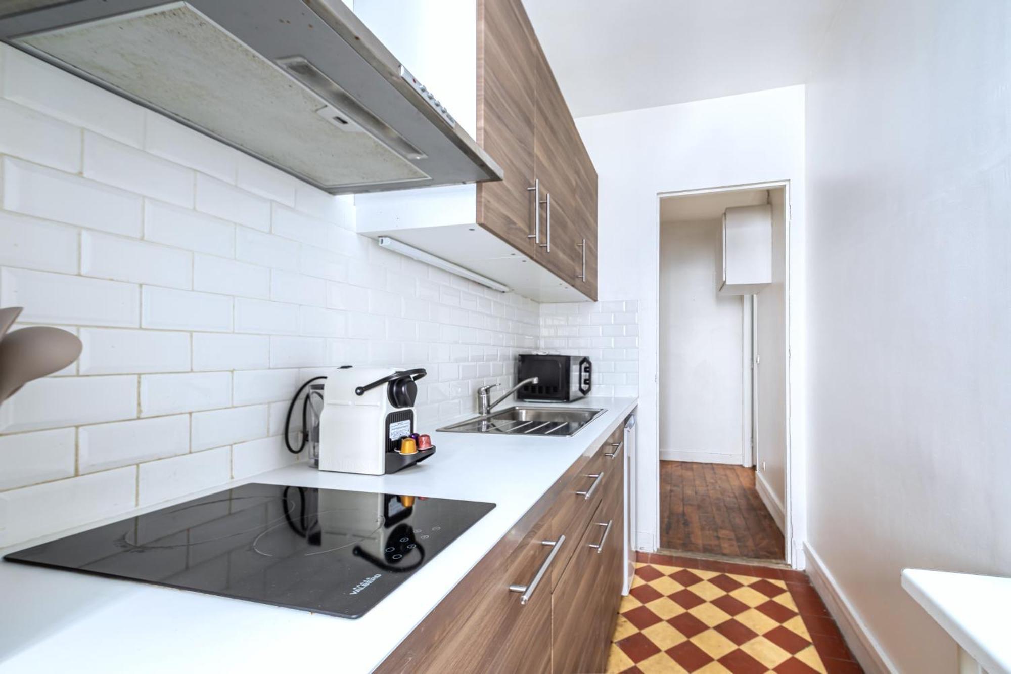 Apartment Blue And Pink Flat Next Montparnasse