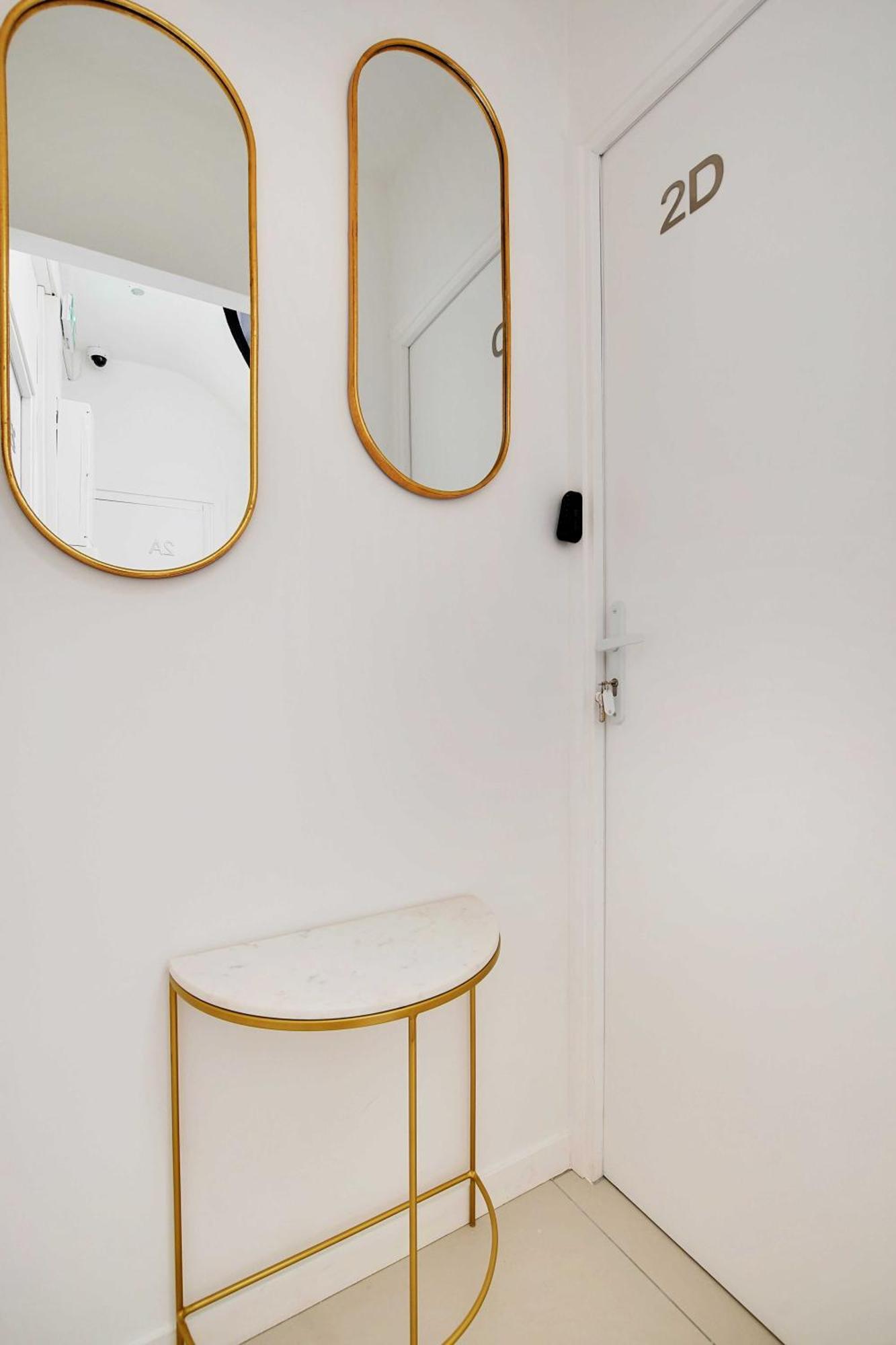 Apartment Beautiful For 2p With A-c - Near Montmartre Paris
