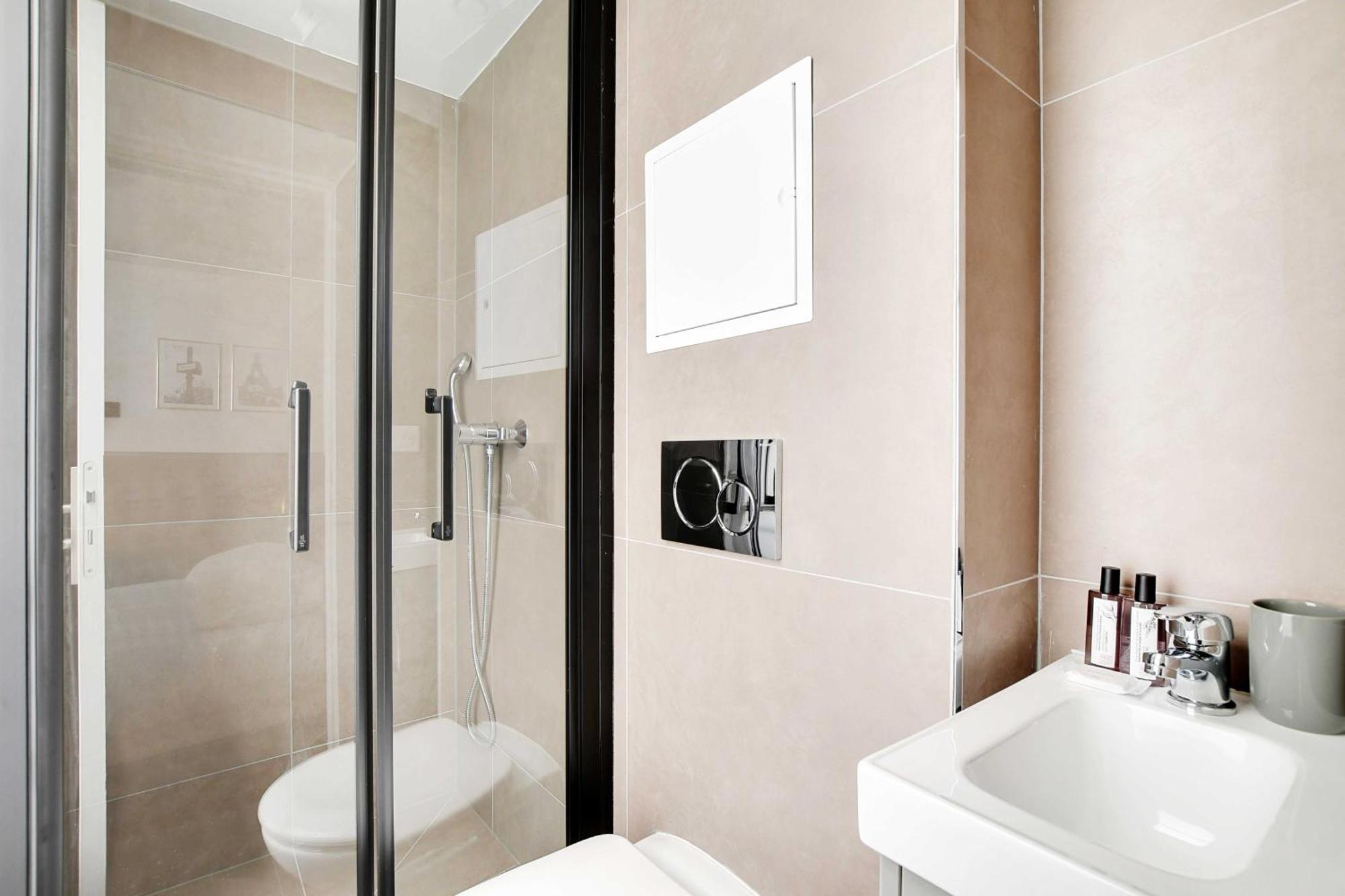 Comfort For 2p With A-c - Near Montmartre Apartamento *