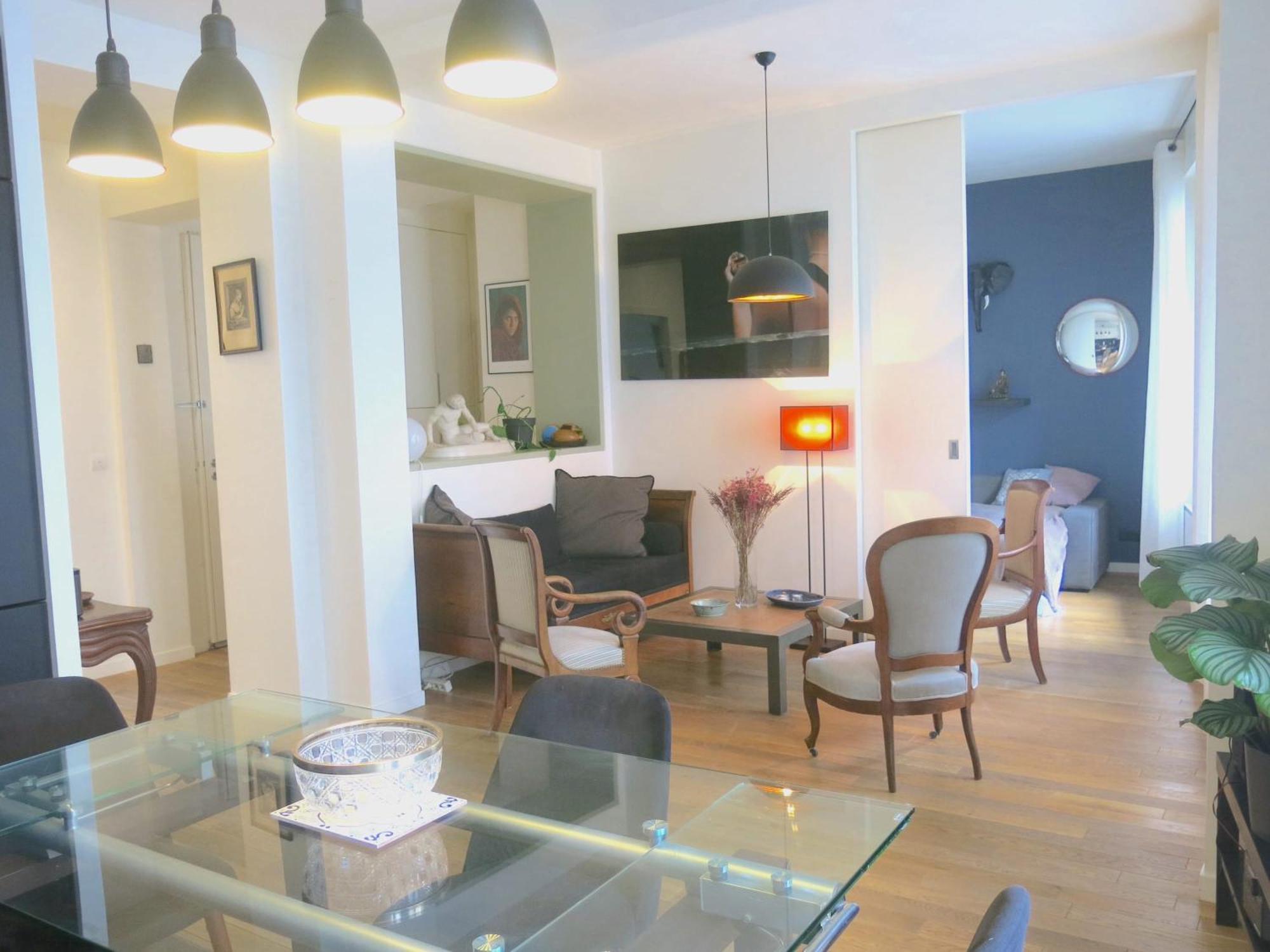 Roommate Share Colocation 1 Bedroom In Two Bedroom Luxe Marais Bretagne Citycosy