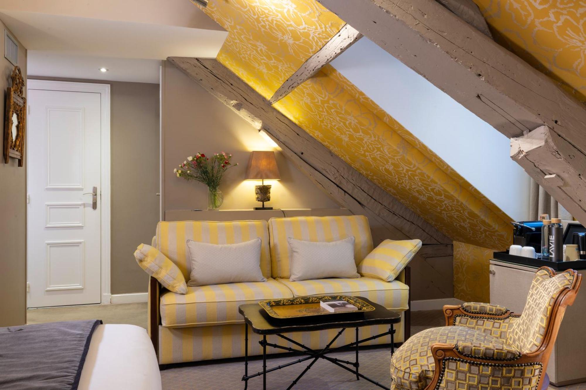Le Relais Des Halles Hotel