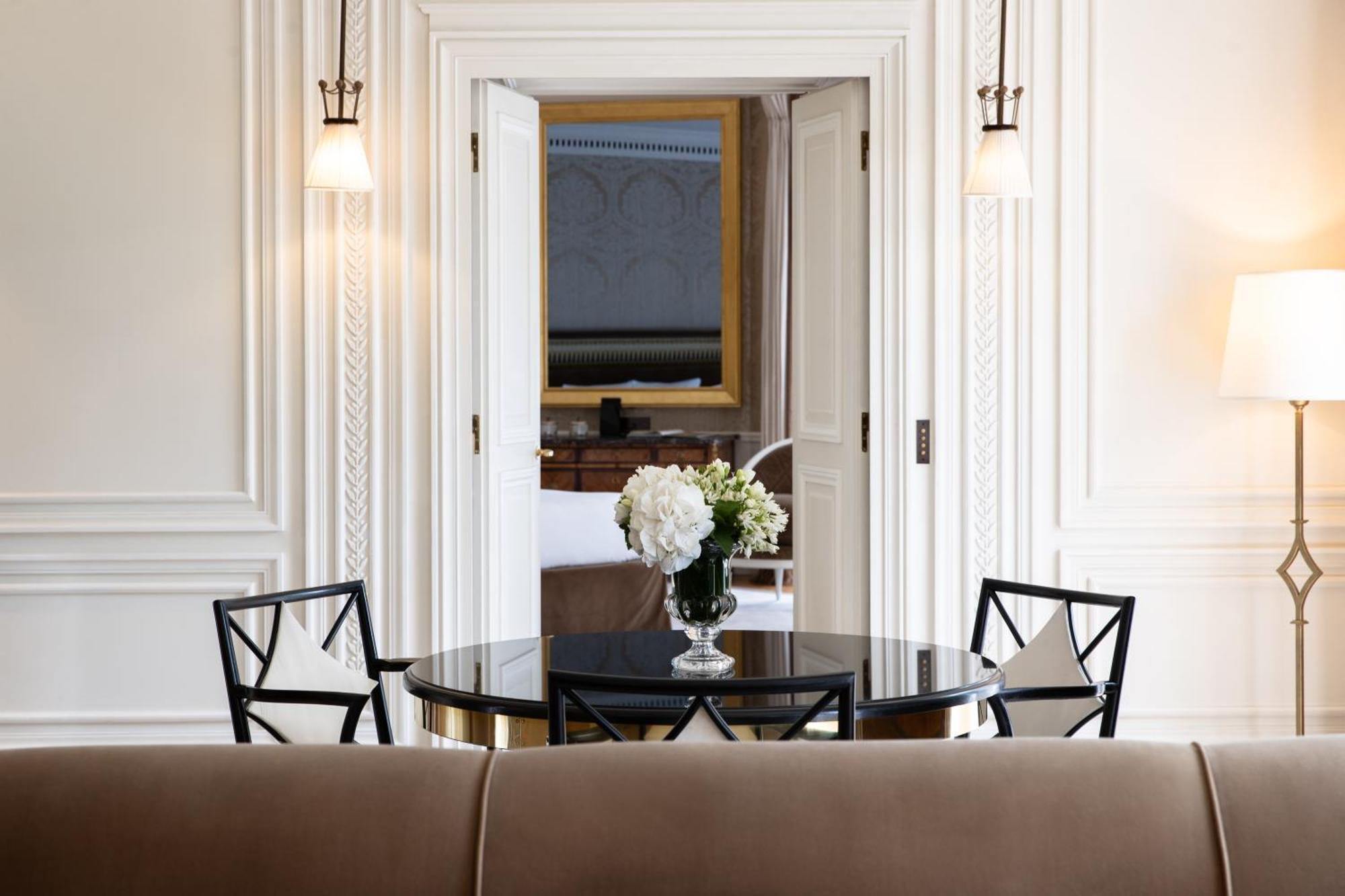 La Reserve & Hotel