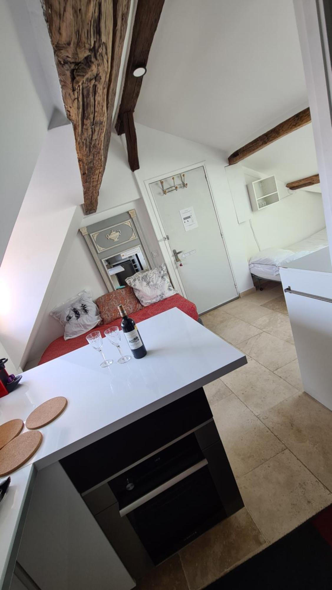 Coeur De Avec Vue Sur Les Toits Apartamento