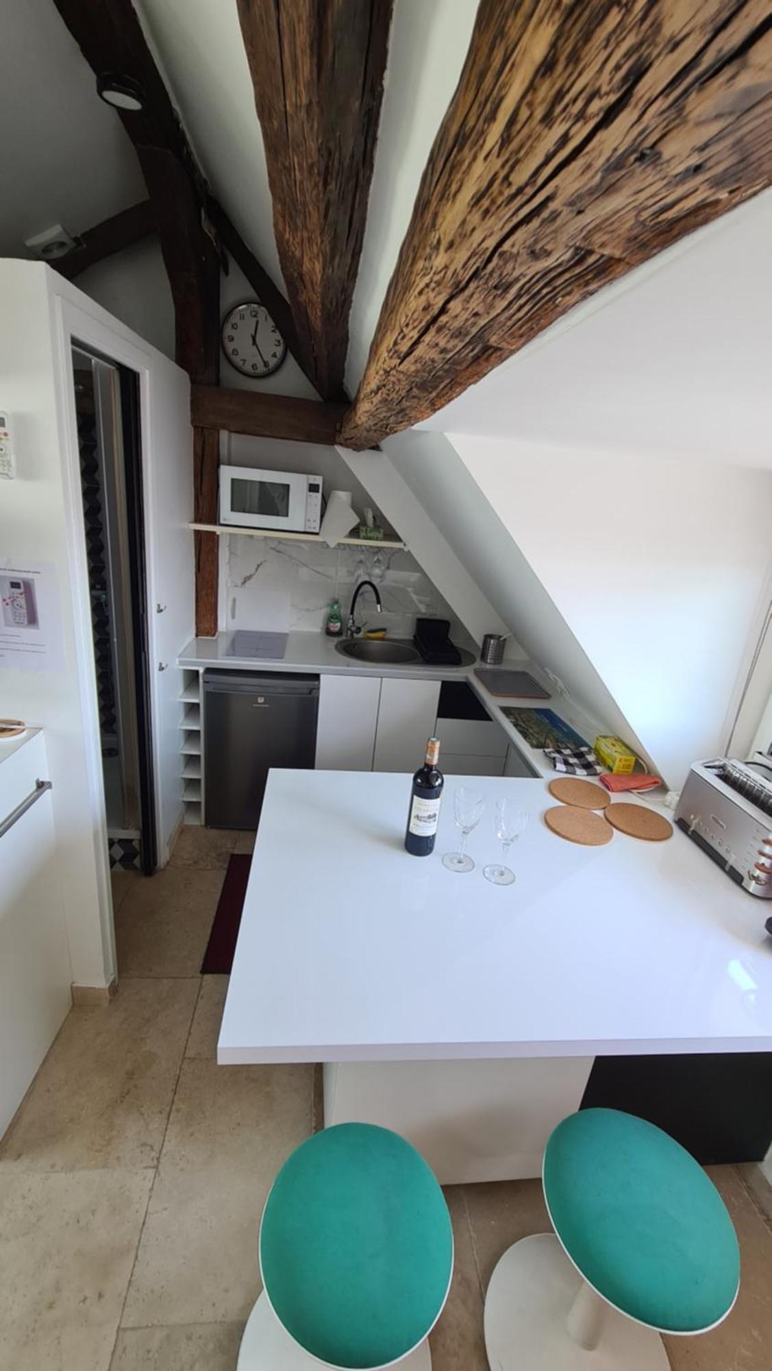 Coeur De Avec Vue Sur Les Toits Apartamento Paris