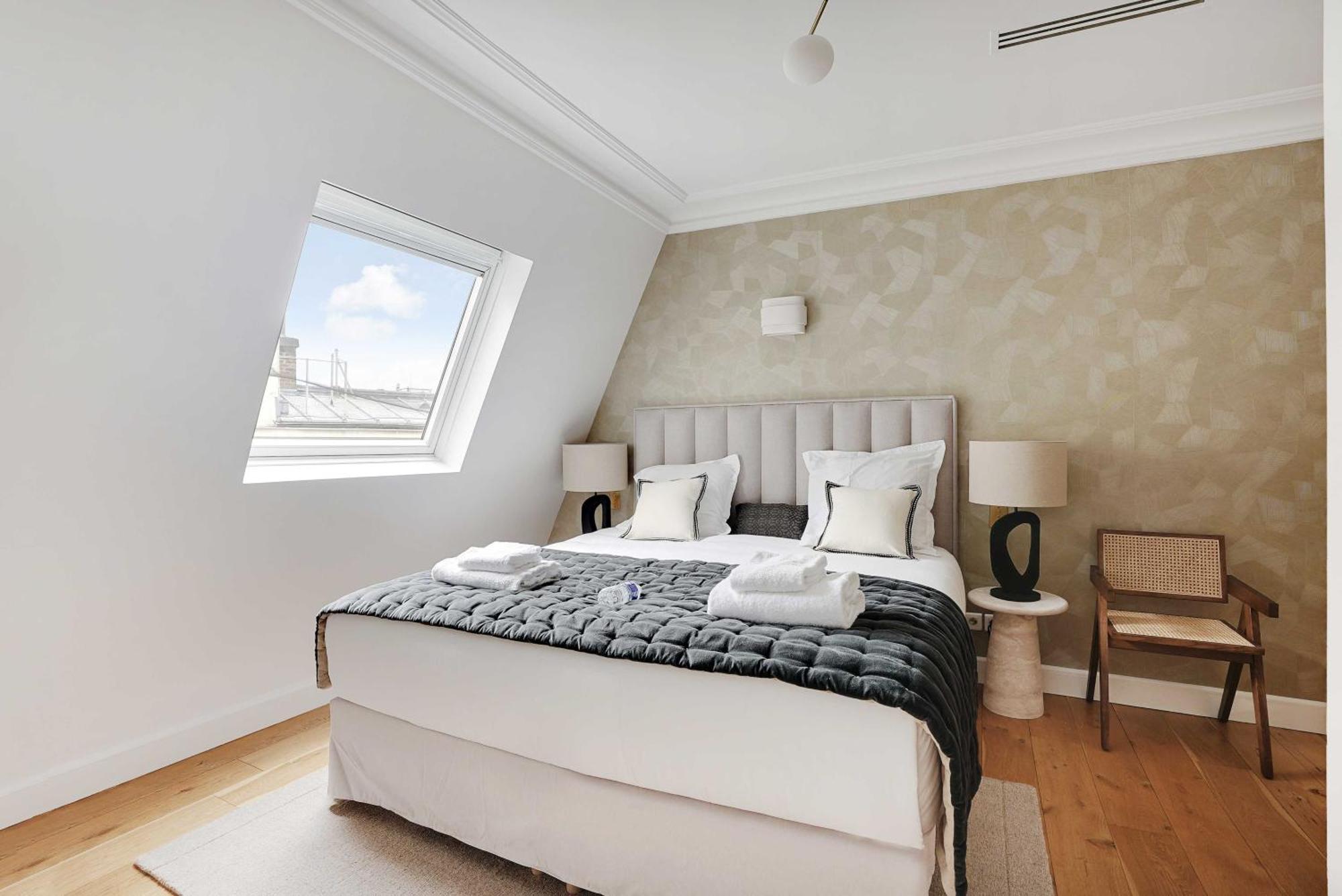 Sumptuous - 4ch-8p - Champs Elyseees Apartment Paris
