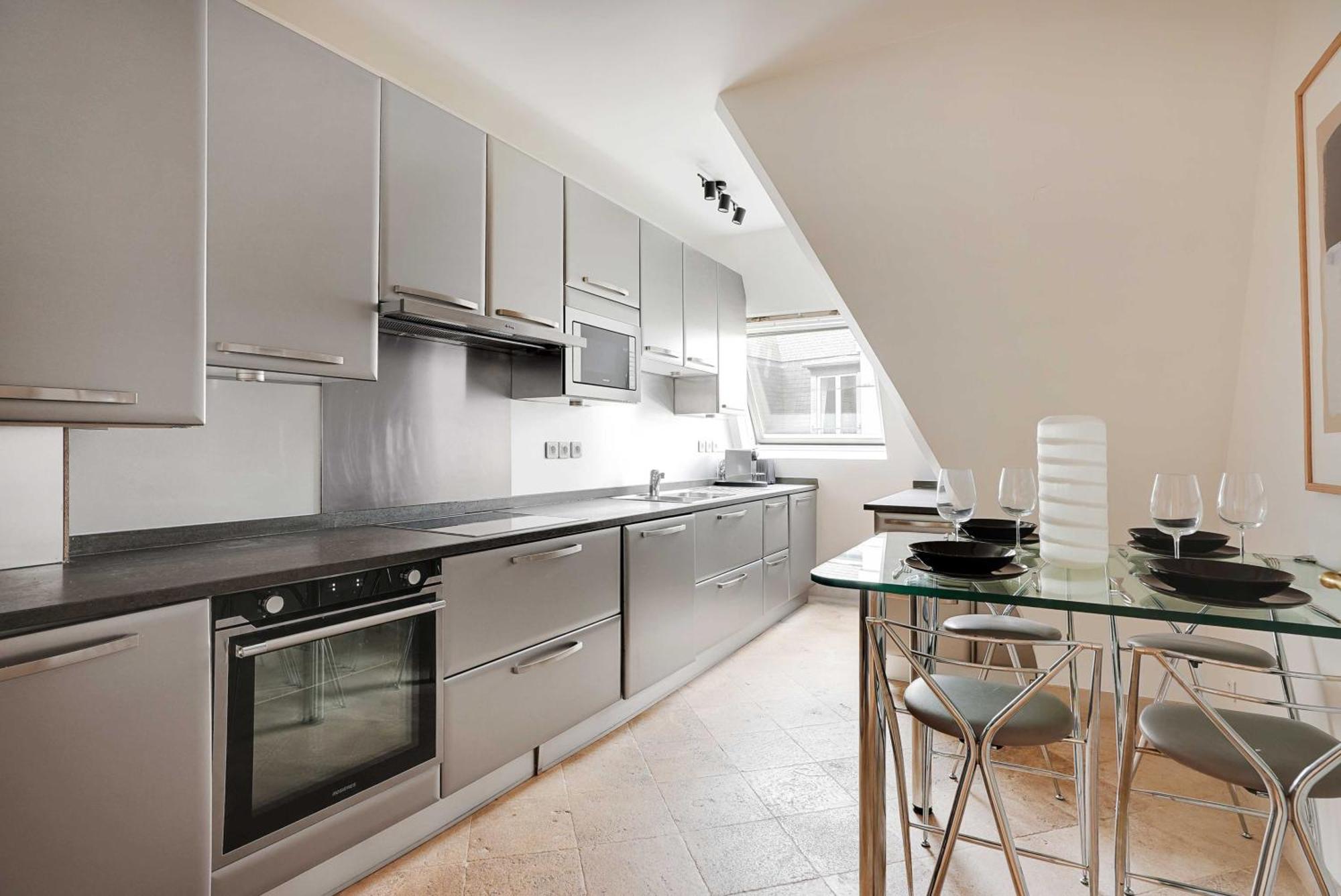 Apartment Sumptuous - 4ch-8p - Champs Elyseees *
