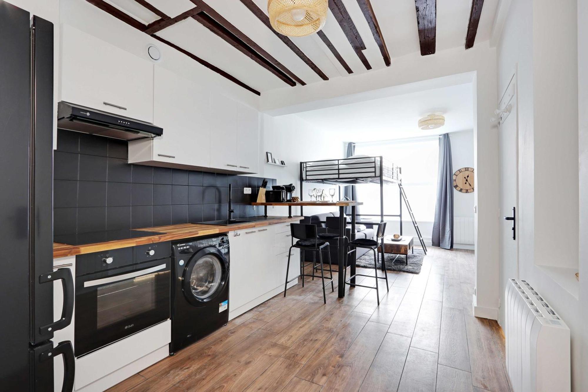 Spacious Studio Cute Neighborhood - Place D'italie Apartment Paris
