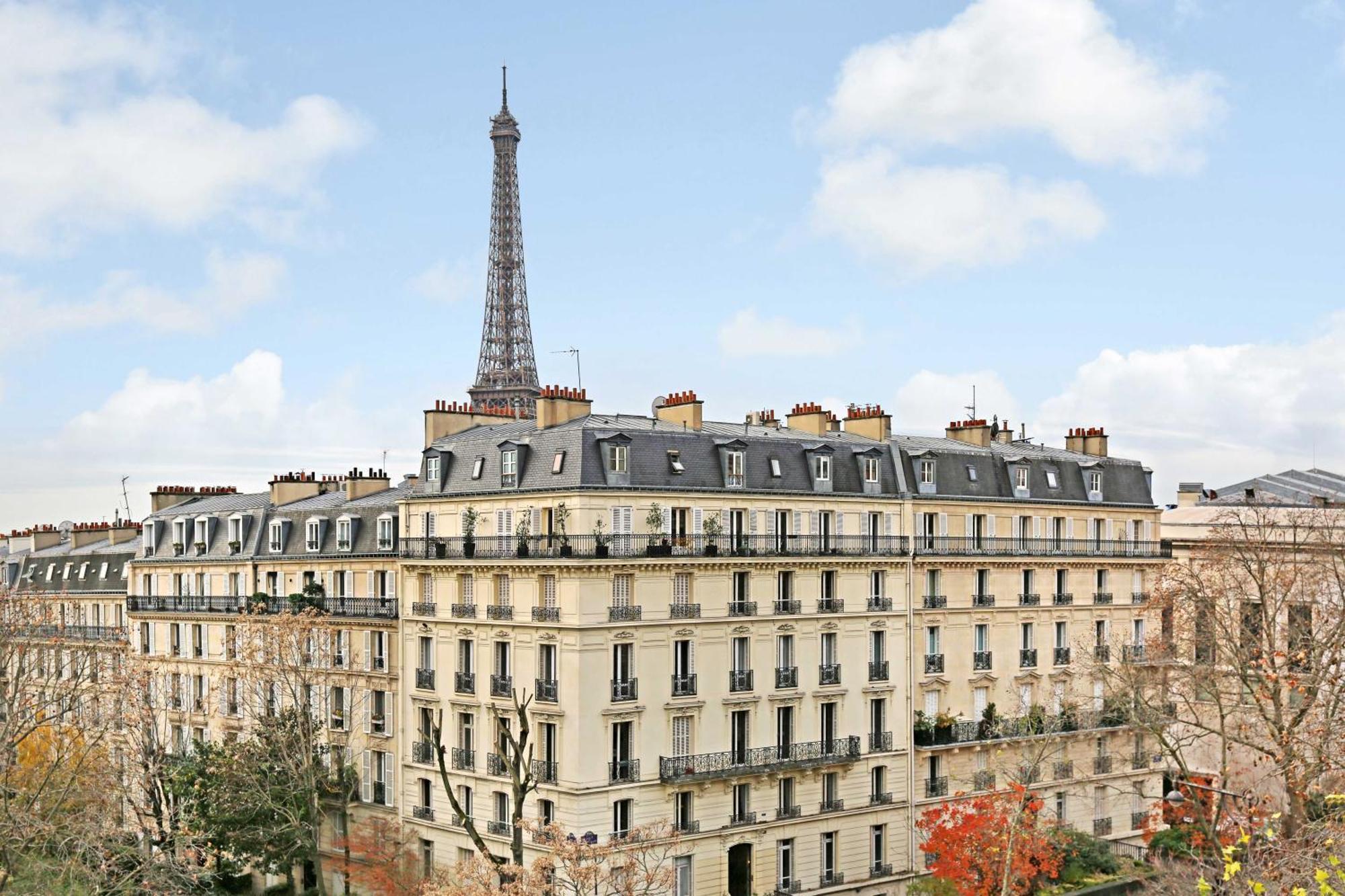 Apartment Spacious - 3br-8p - Eiffel Tower *