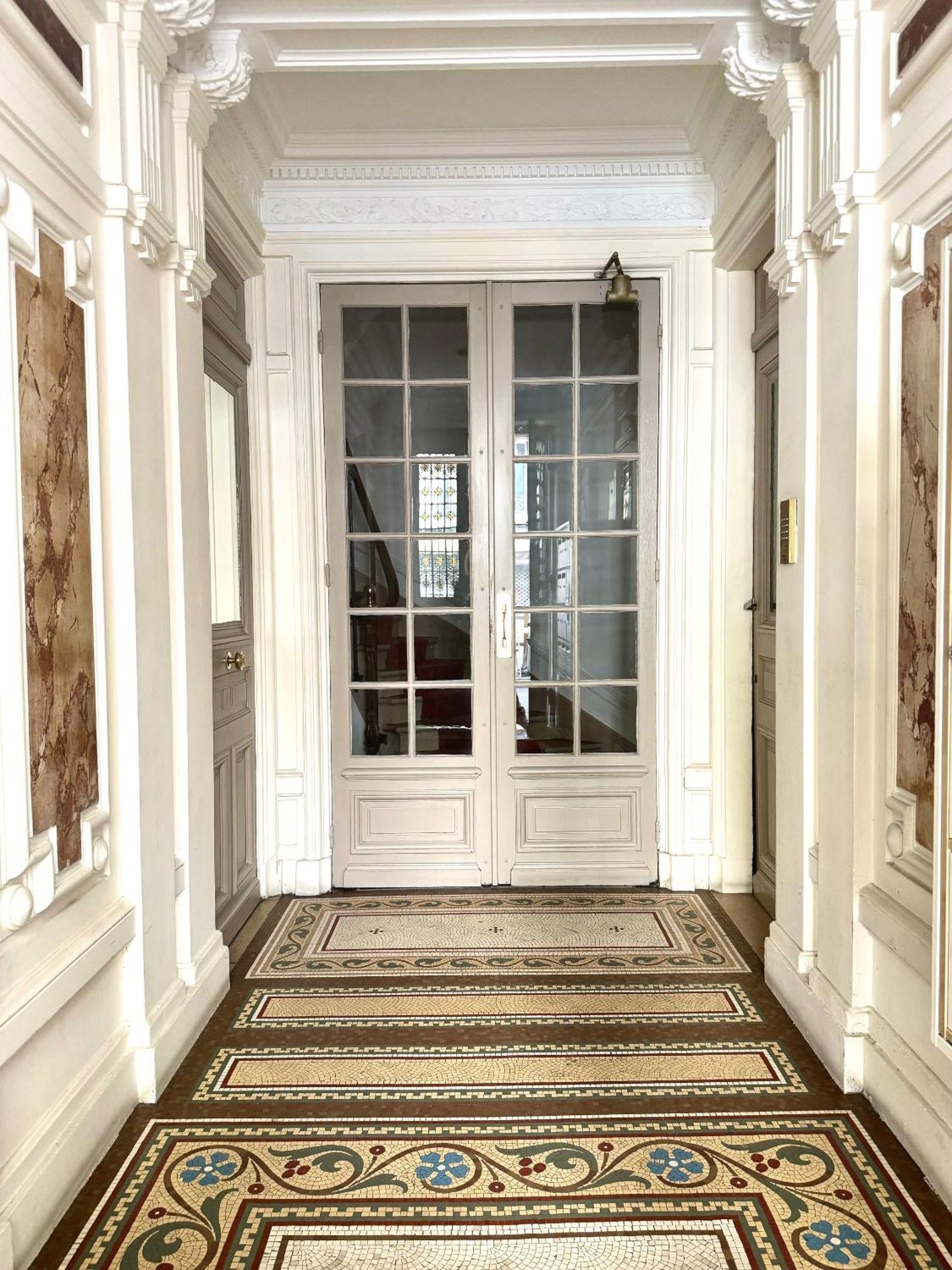Climatise Pour 1 Ou 2 Personnes Au 109 Avenue Mozart 16