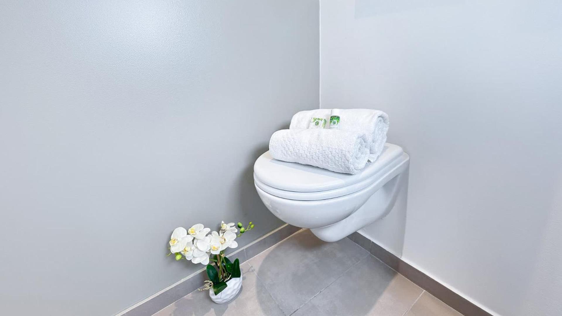 Apartment Best Deal In
