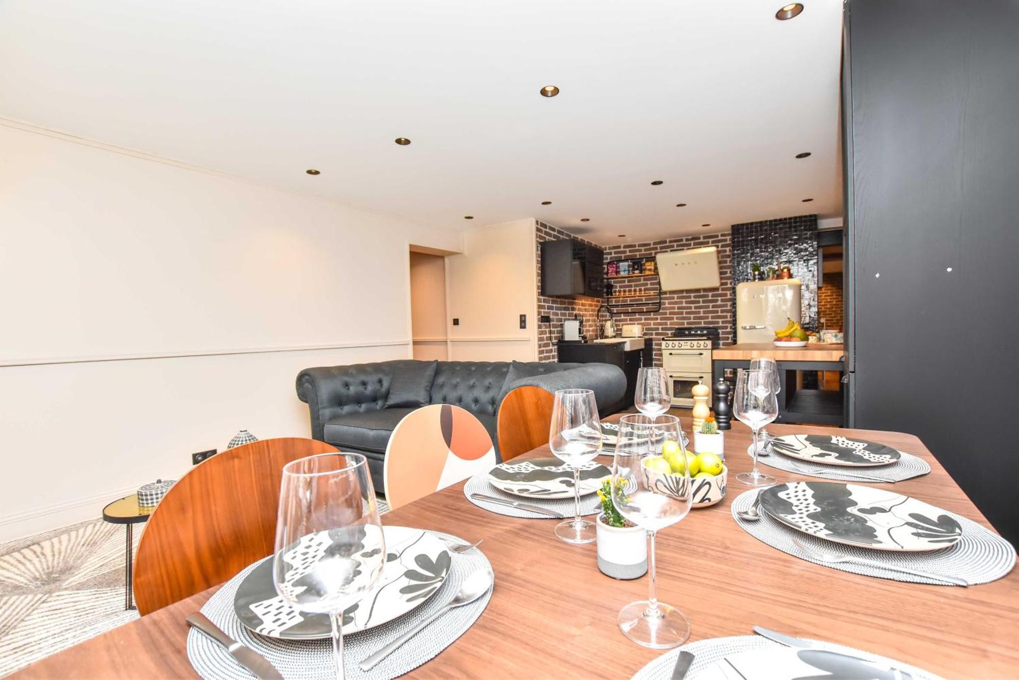 Charming 3br Montorgueil Republique Apartment *