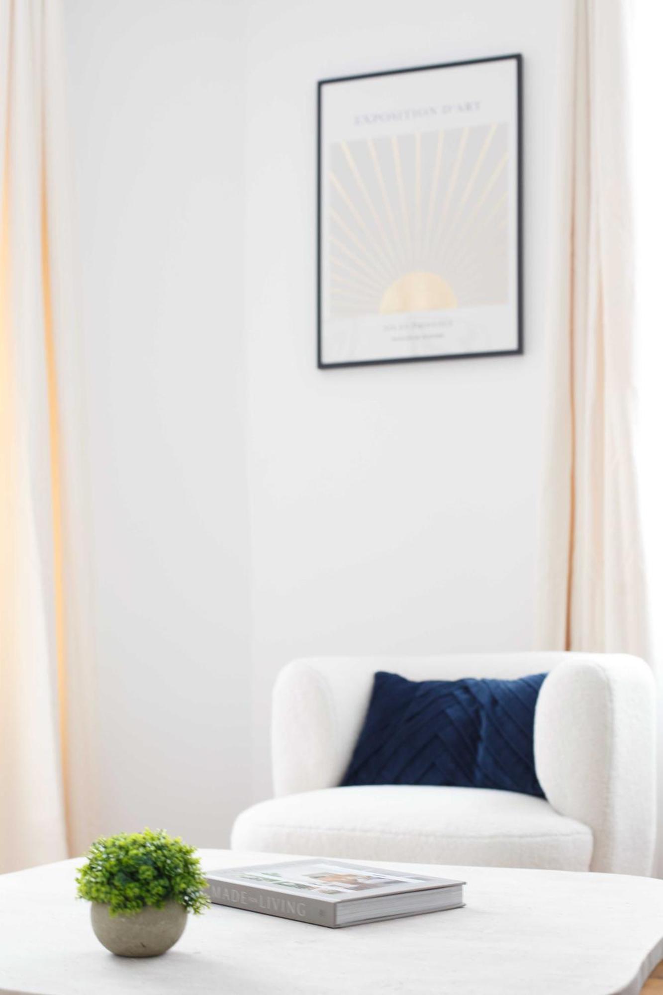 Apartment Bright & Charming - 1br-4p - Montmartre Paris