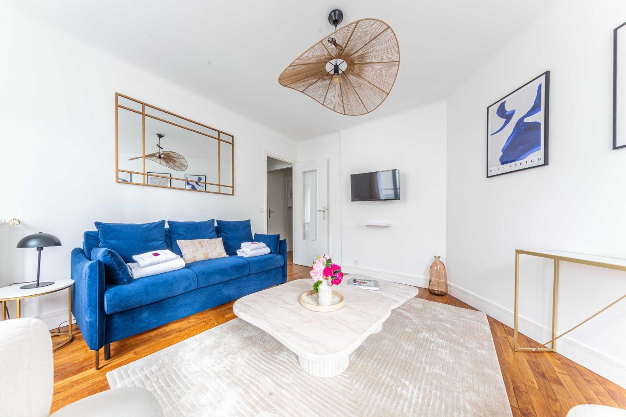 Bright & Charming - 1br-4p - Montmartre Apartment