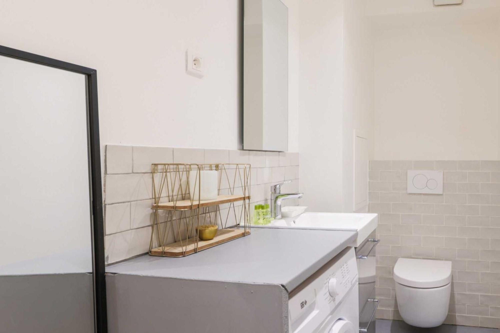 Charming For 2 - Bastille Apartment