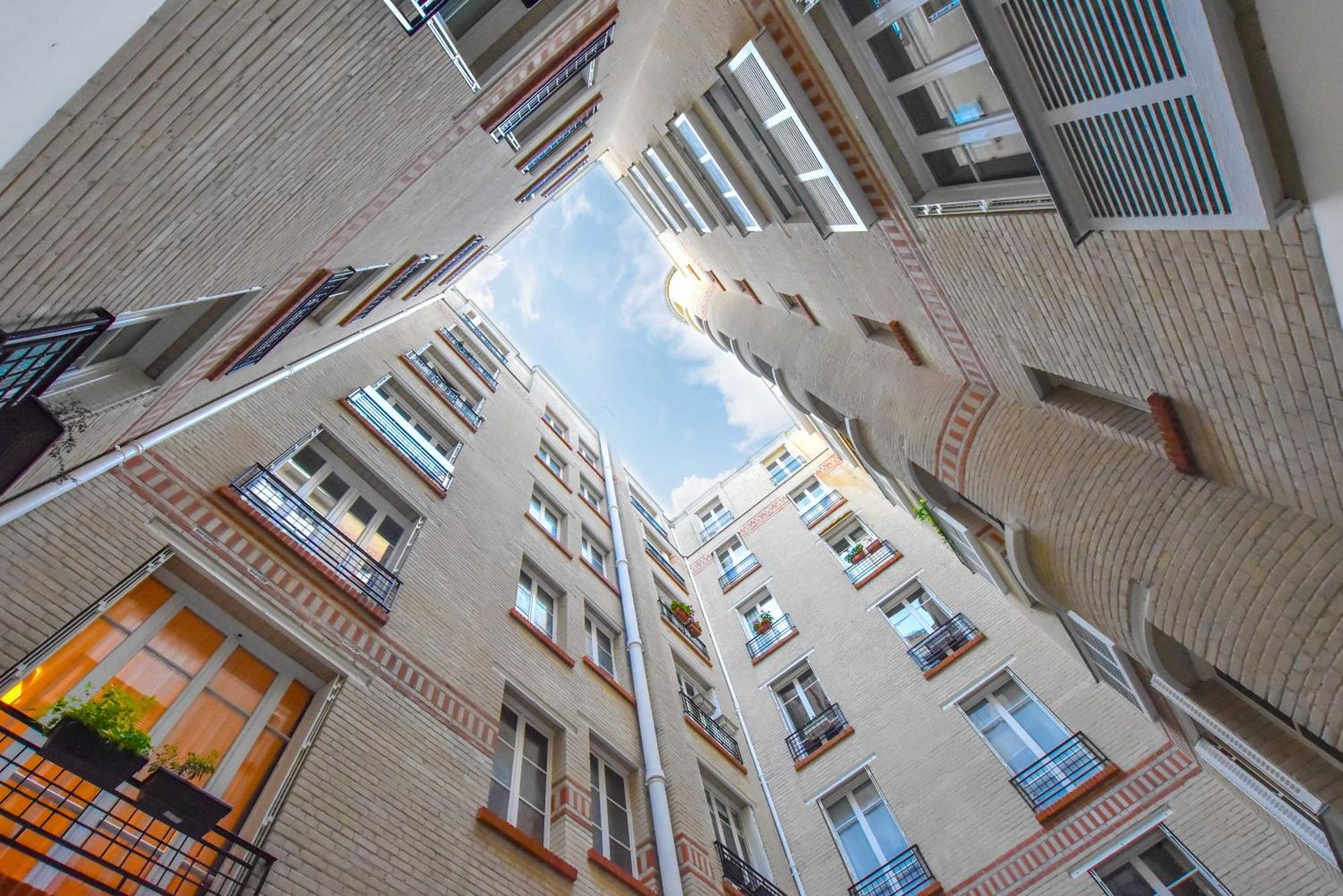 Appartement Charming - 2p - Champs Elysees Paris