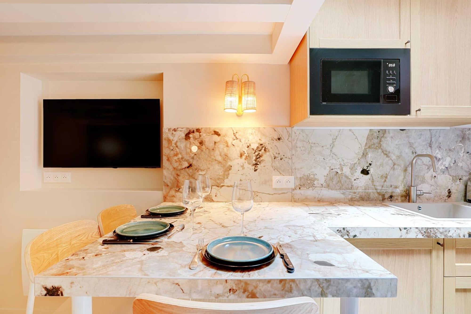 Appartement Chic And Cosy Apartment-canal Saint Martin *