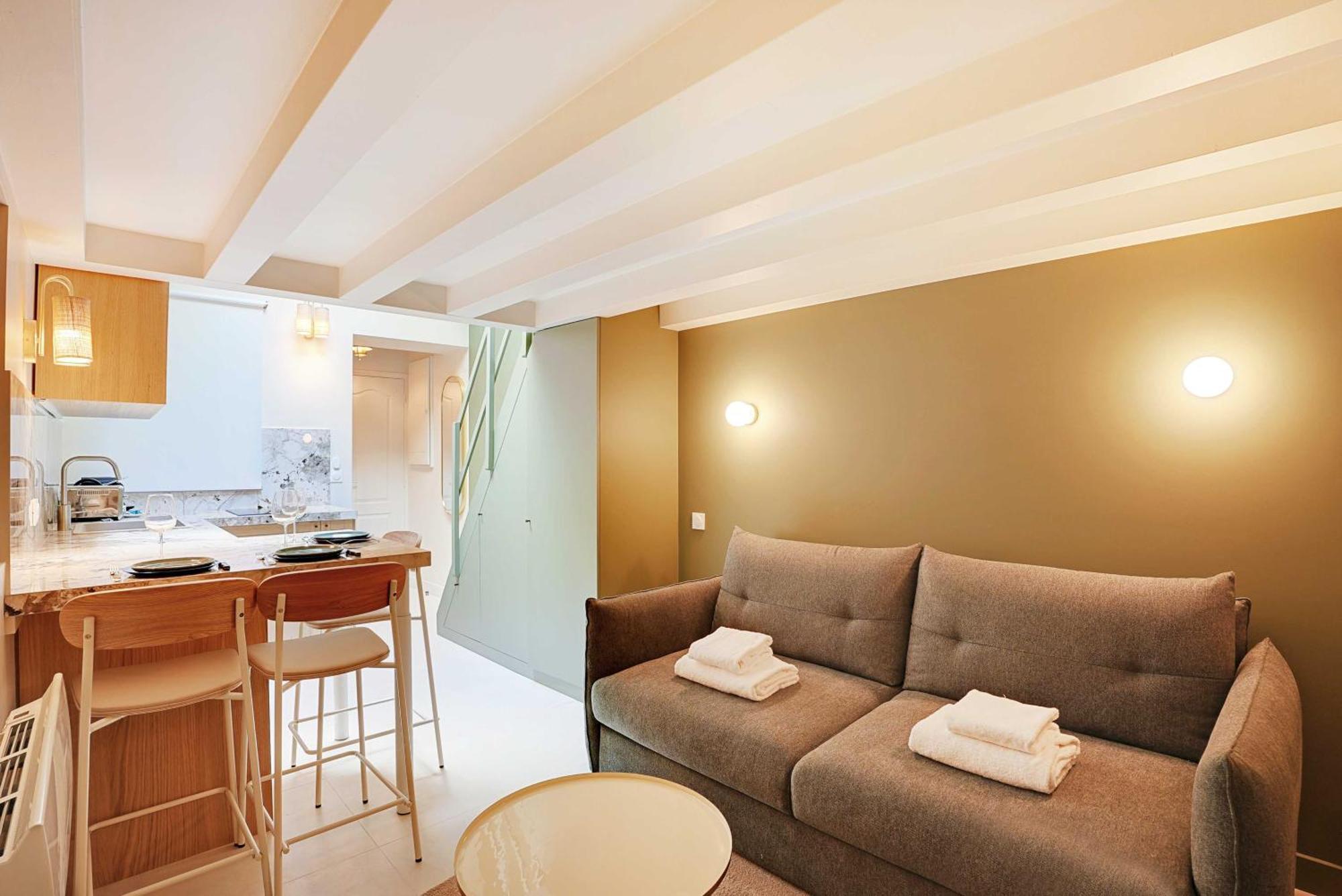 Chic And Cosy Apartment-canal Saint Martin Apartment *