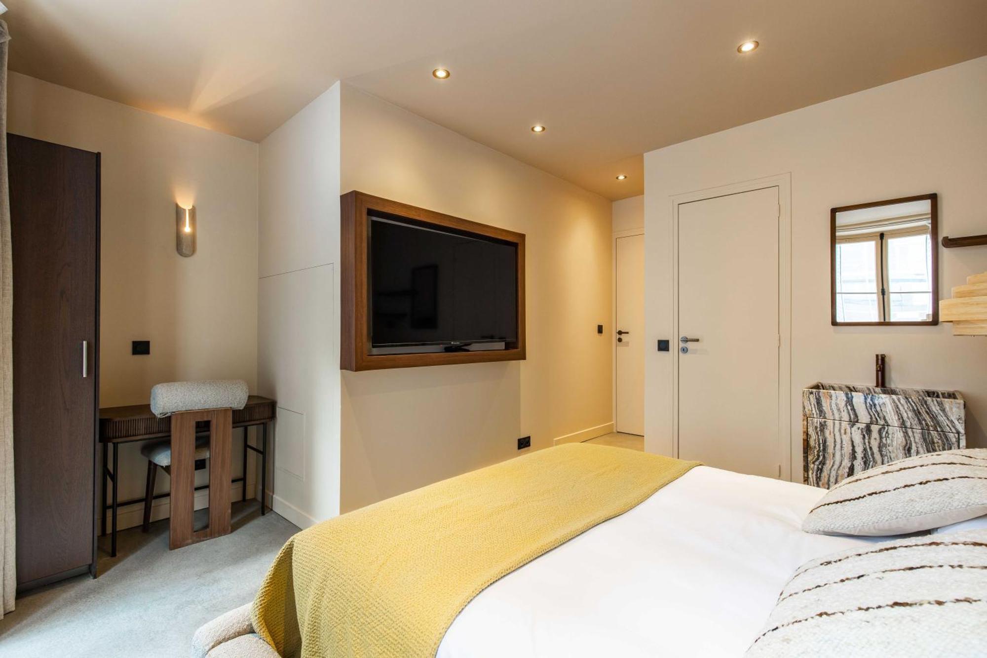 Magnificent - 5br-12p - Louvre-rivoli Paris