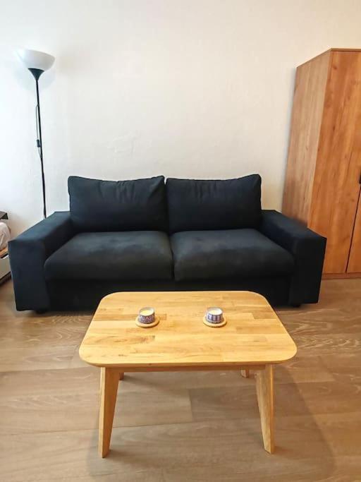 Apartment Equipe - Calme - Est *