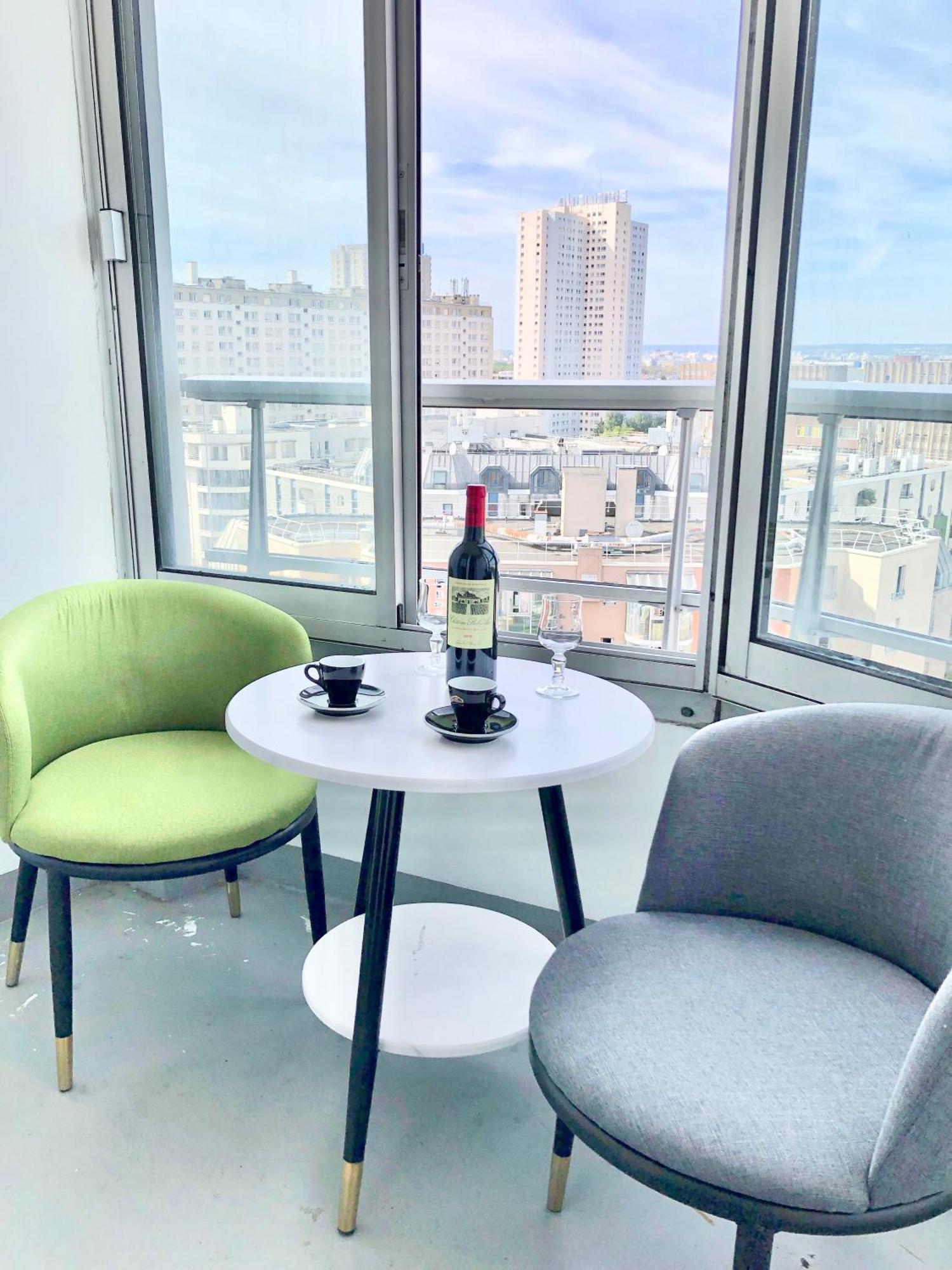 Lucas Salle De Bain Privative Homestay Paris