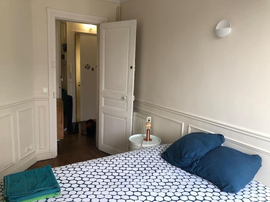 2 Pieces Lumineux Avec Balcon Filant Apartamento Paris