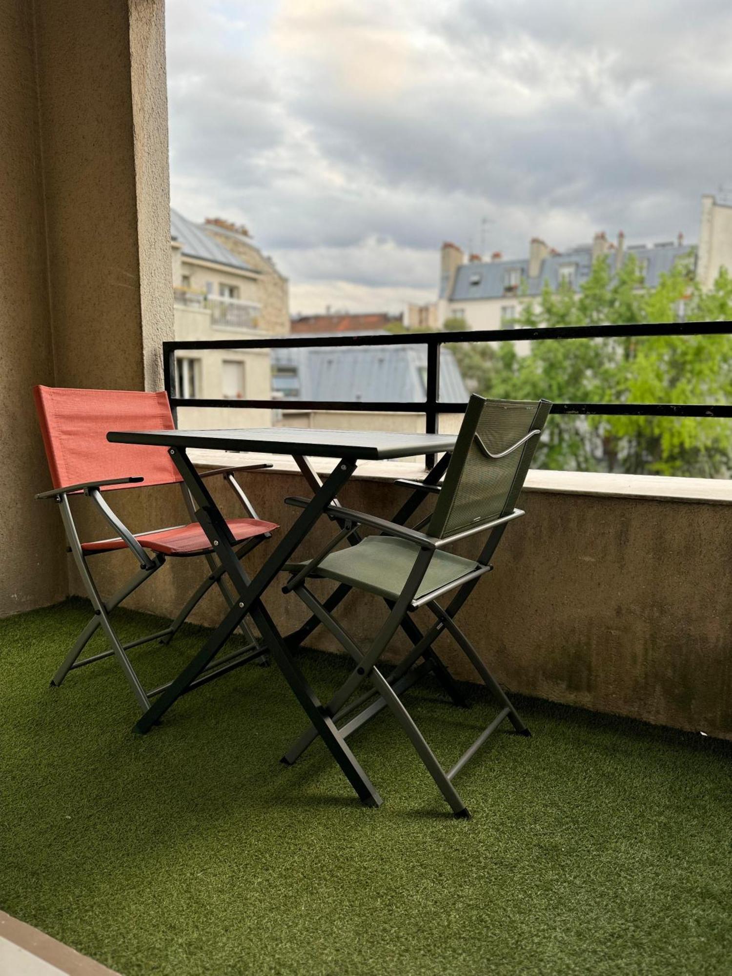 Avec Terrasse Au Coeur De - 11eme Apartment Paris