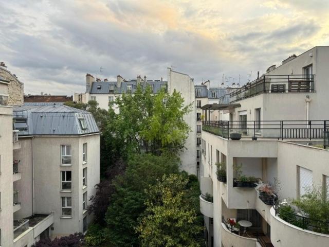 Avec Terrasse Au Coeur De - 11eme Paris