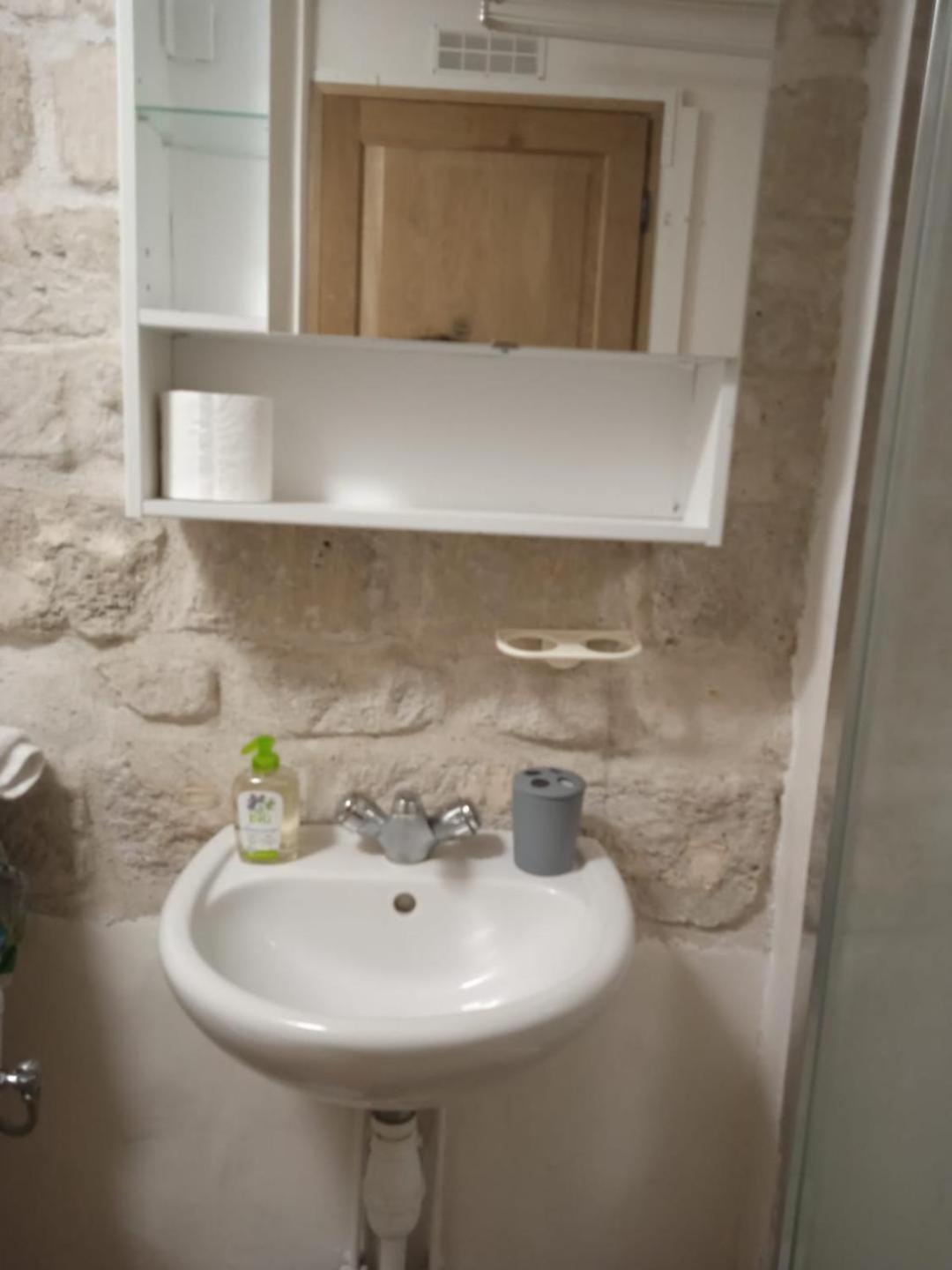 Appartement Au Centre Historique De Paris