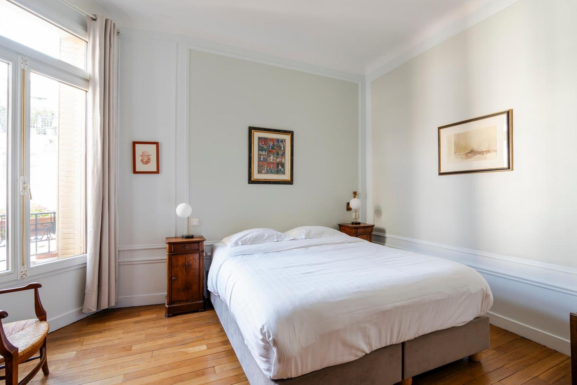 Apartment Veeve - Avenue To The Eiffel Tower Paris