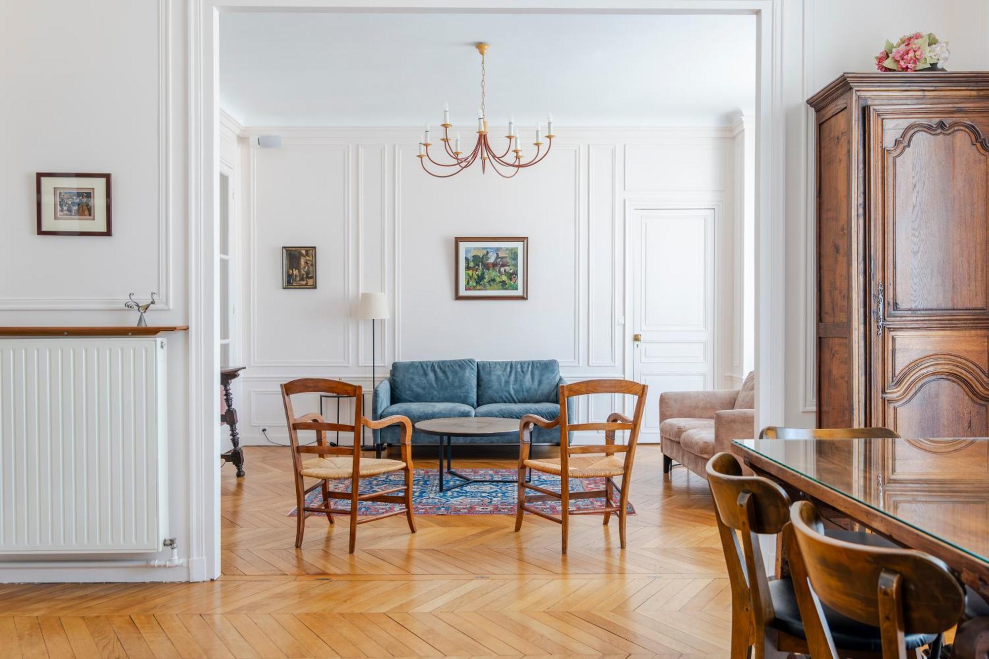 Veeve - Avenue To The Eiffel Tower Apartment Paris