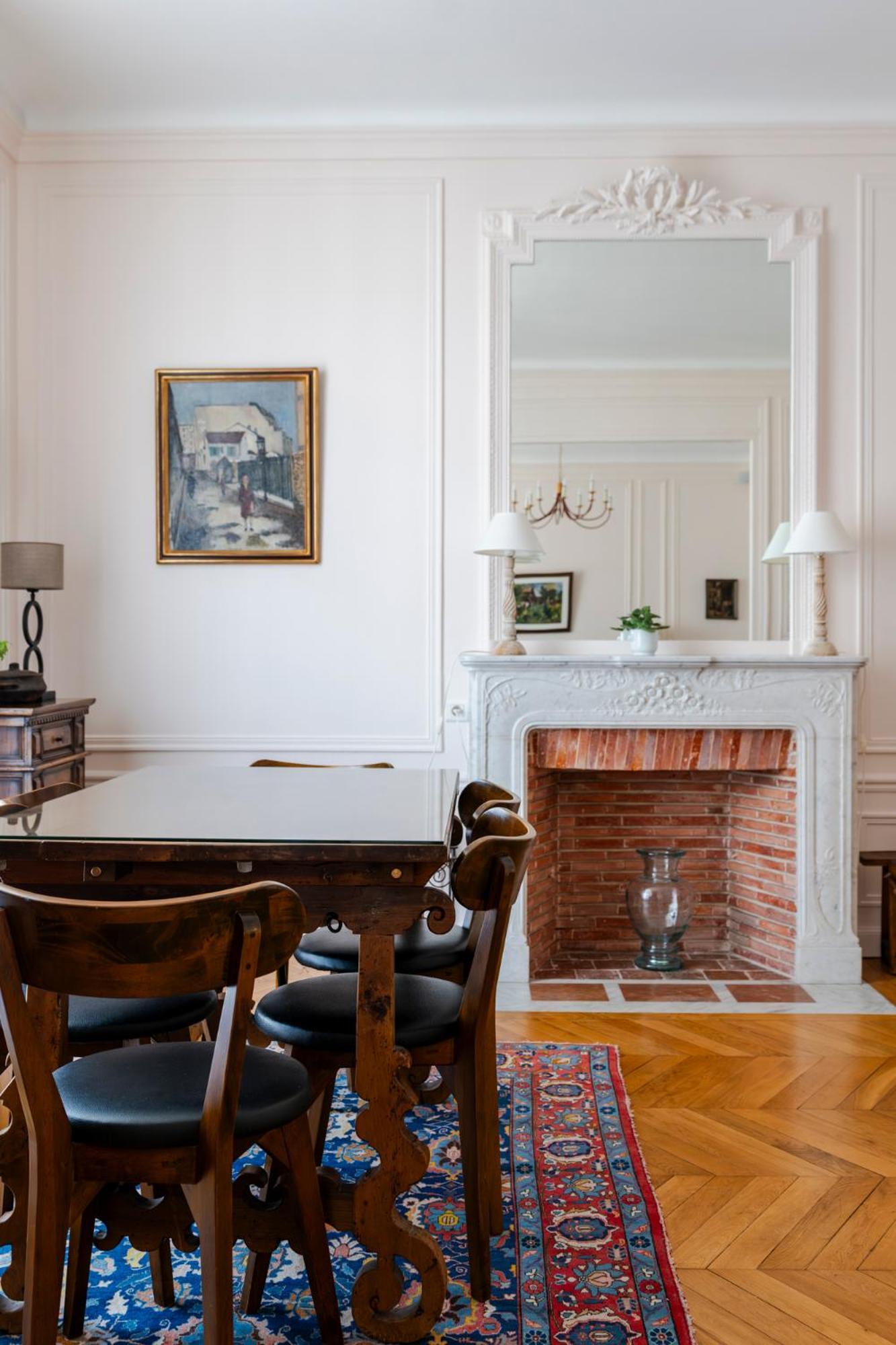 Apartment Veeve - Avenue To The Eiffel Tower Paris