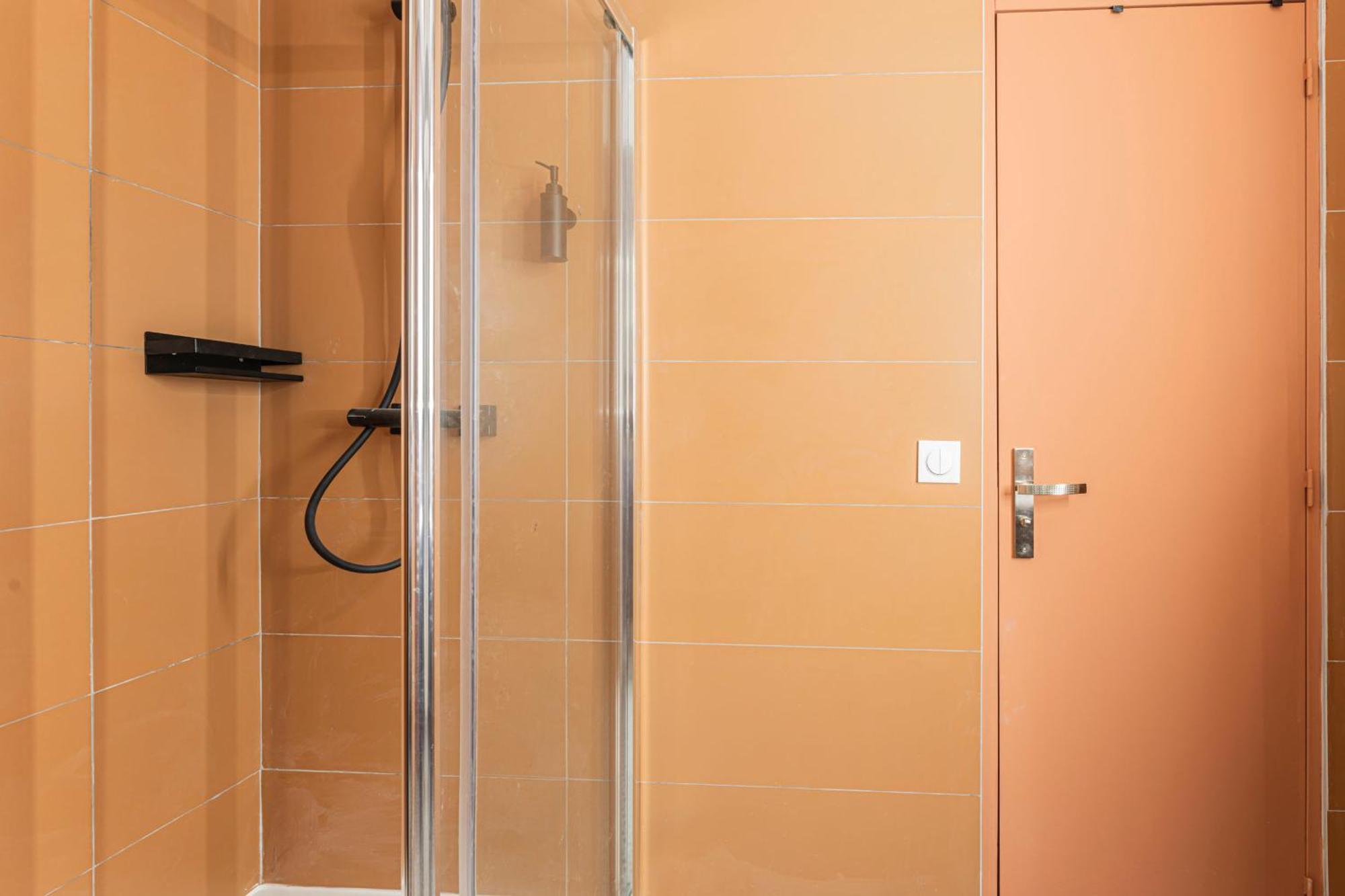 Marais Pompidou 3e, Jacuzzi, 2 Chambres, 4 A 6p *