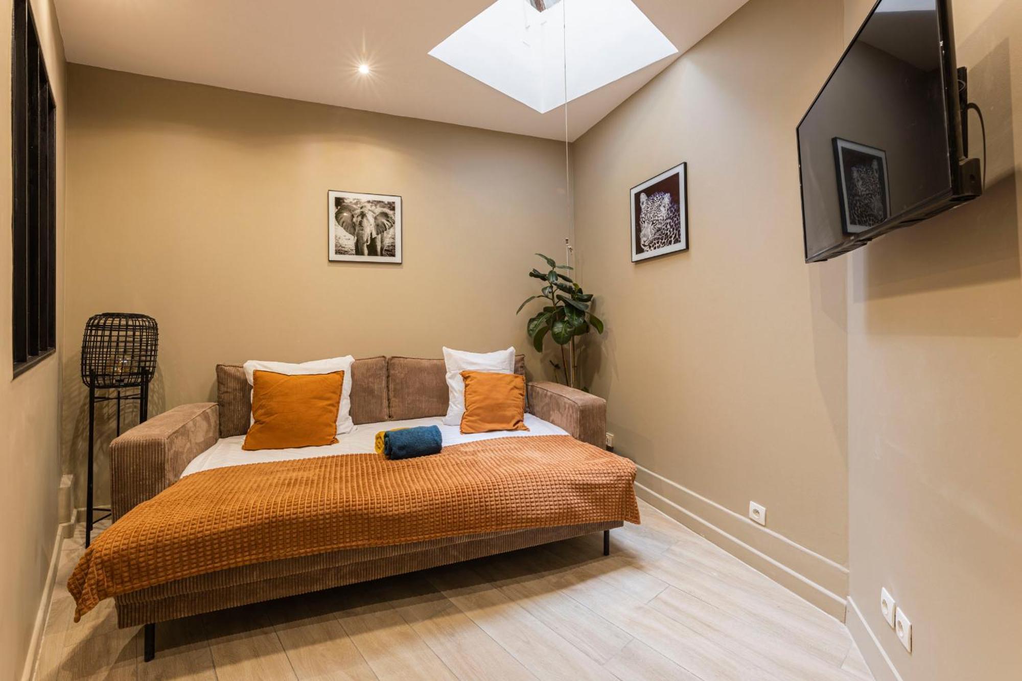 Marais Pompidou 3e, Jacuzzi, 2 Chambres, 4 A 6p *