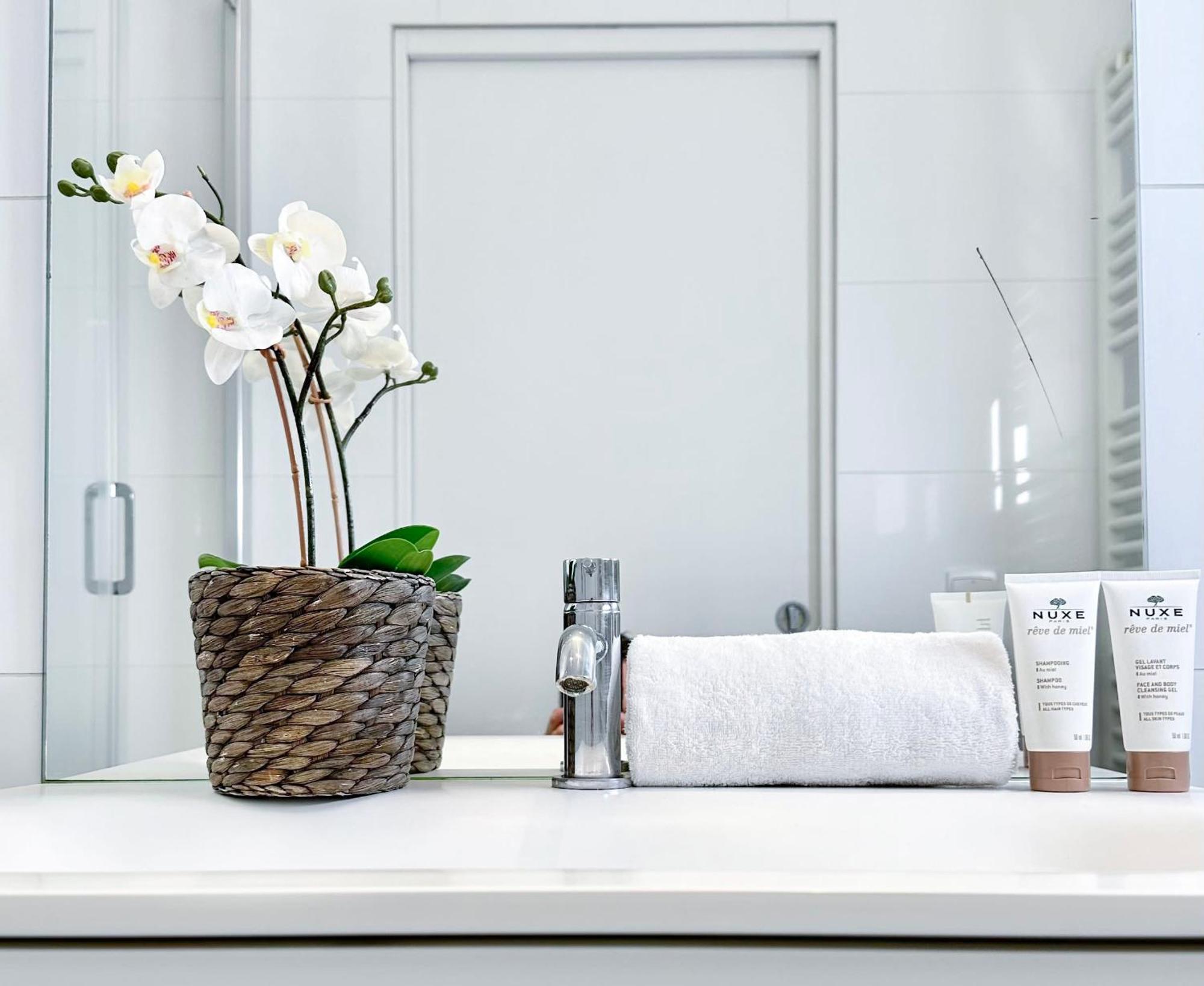 Apartment Luxembourg Garden Family Flat Delight *