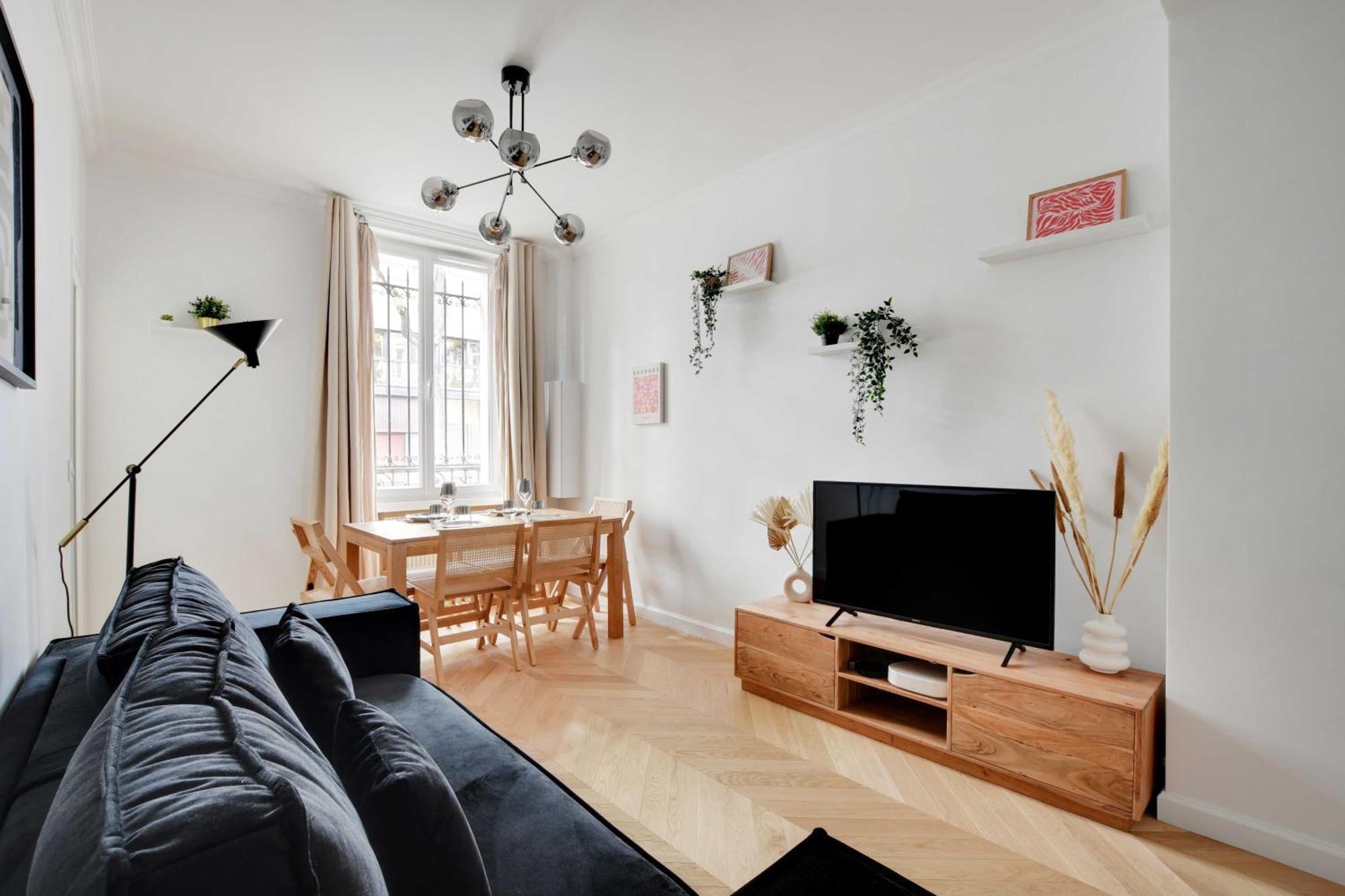 Spacieux Appartement Cosy -2Br 8P-Pl De La Nation Apartment
