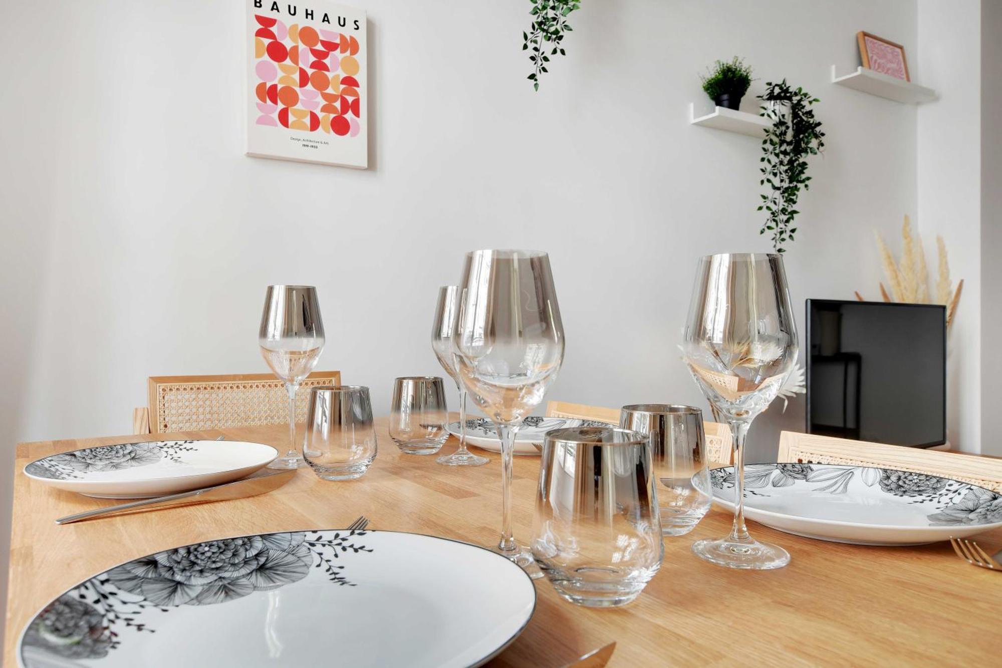 Spacieux Appartement Cosy -2Br 8P-Pl De La Nation Apartment