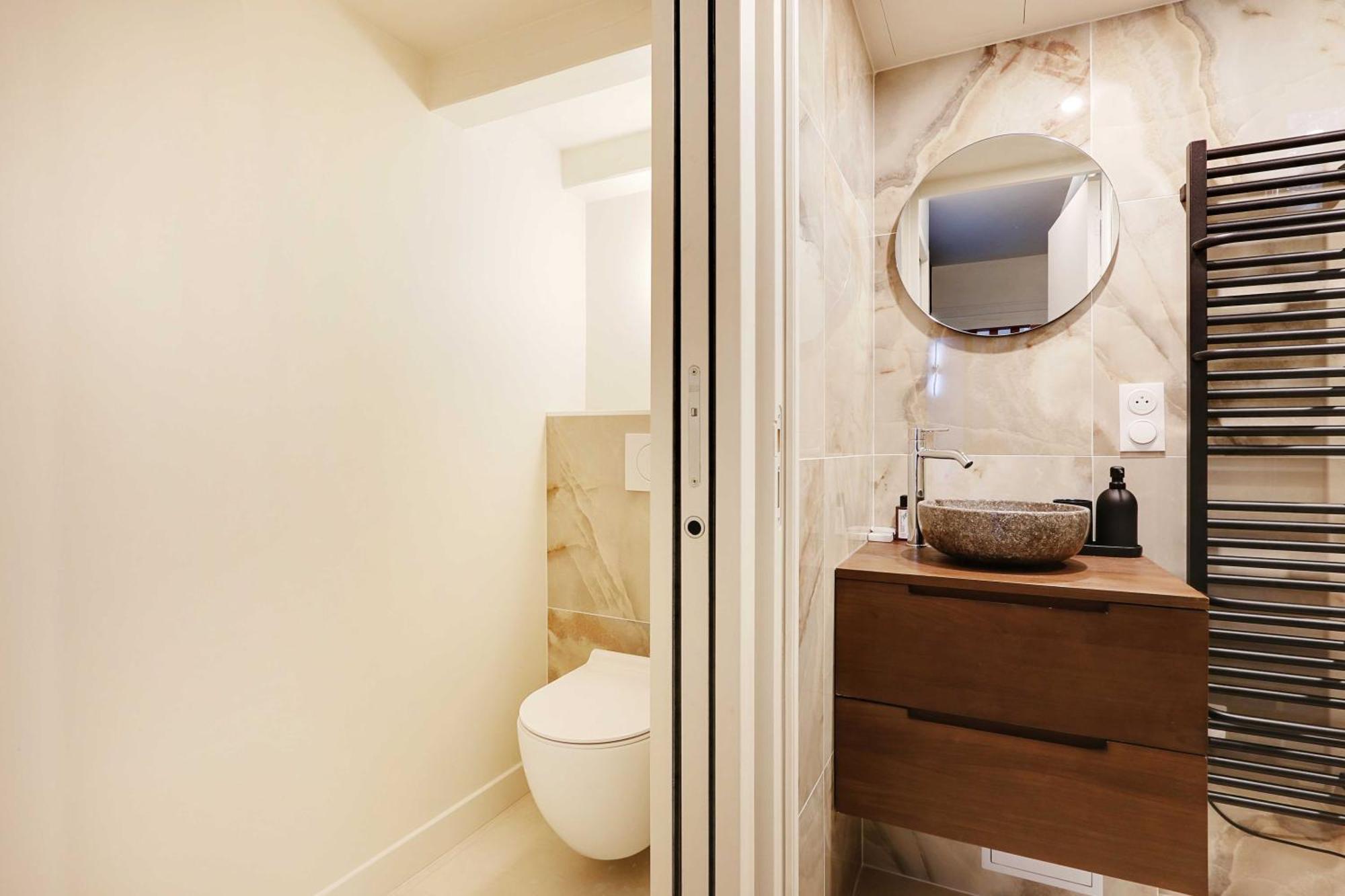 Appartement Chic And Cosy-canal Saint Martin Paris