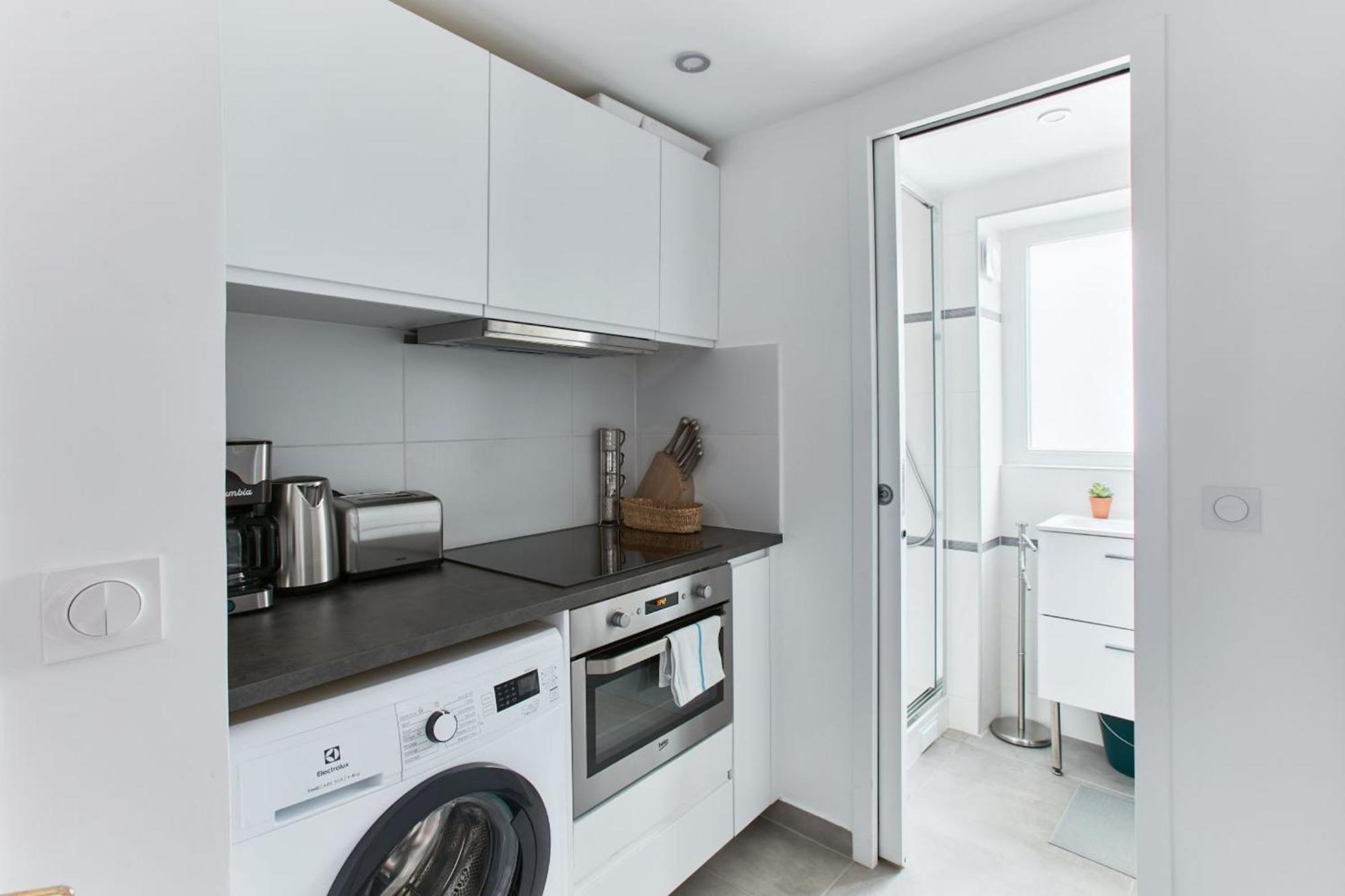 Appartement Montmartre & Sacre-coeur Basilica - 1br - Cityapartmentstay Paris